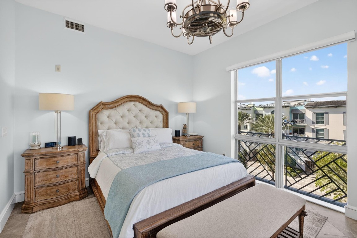 4510 El Mar #PH-405 Fort Lauderdale, FL 33308