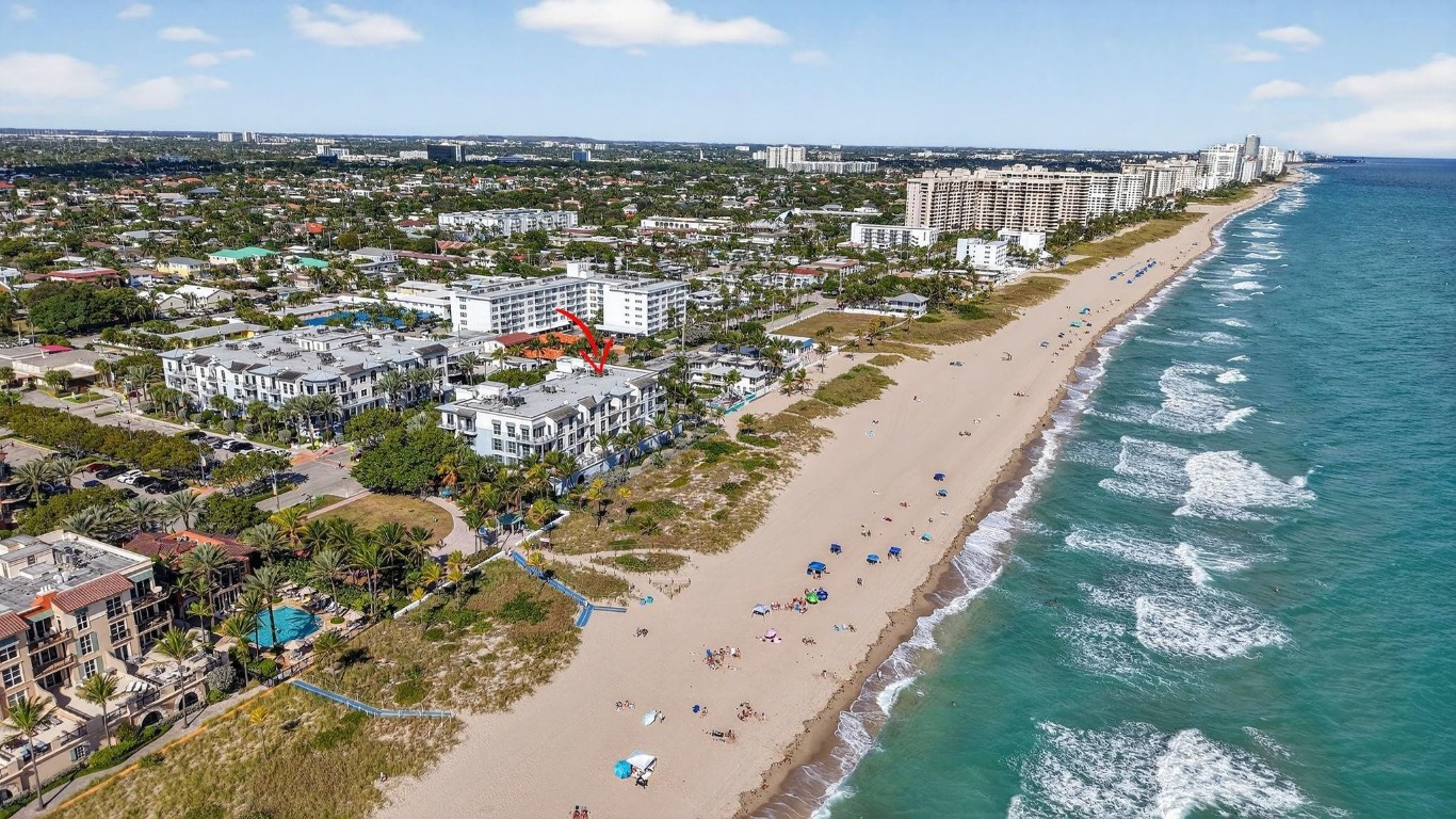 4510 El Mar #PH-405 Fort Lauderdale, FL 33308