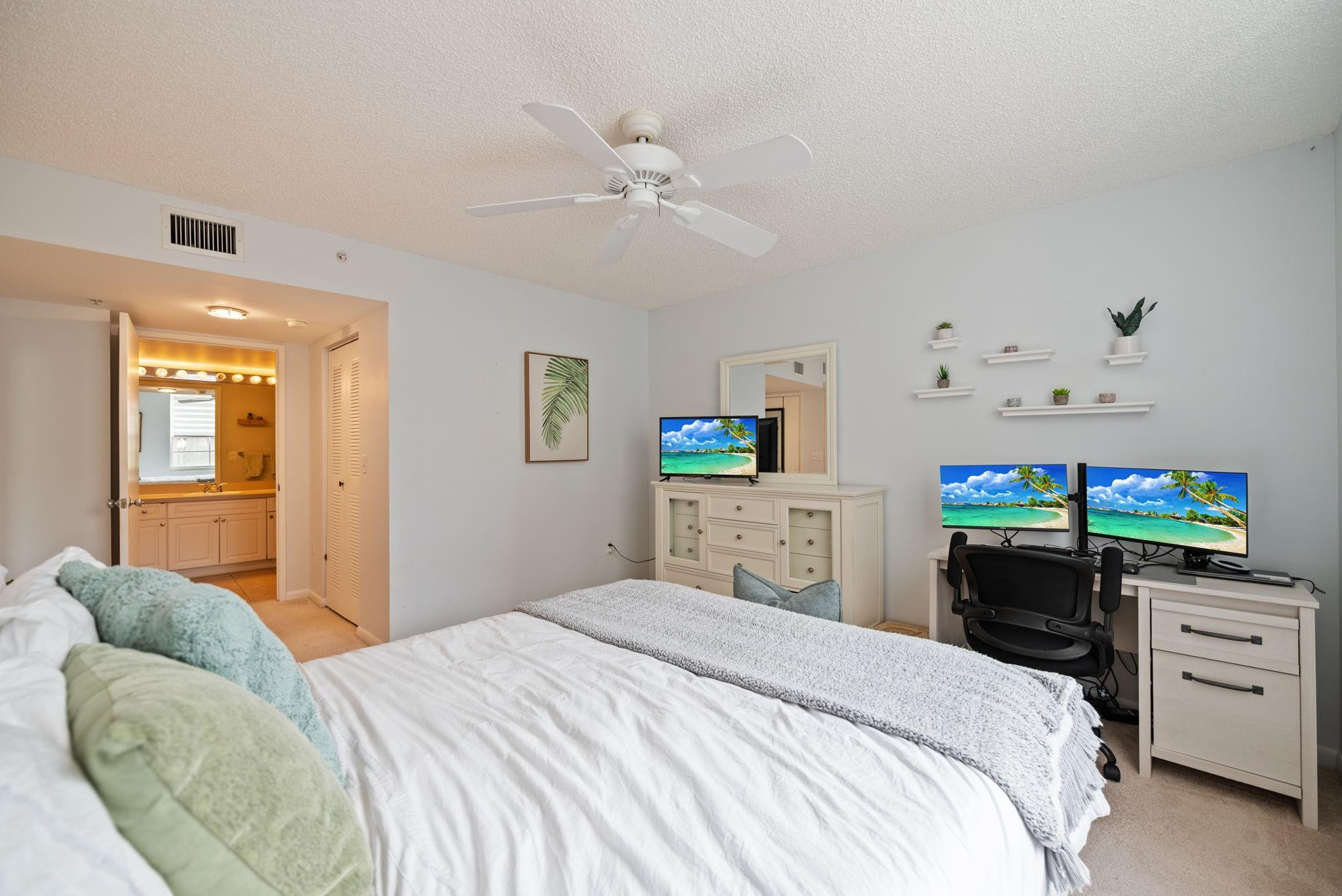 520 SE 5th #2202 Fort Lauderdale, FL 33301