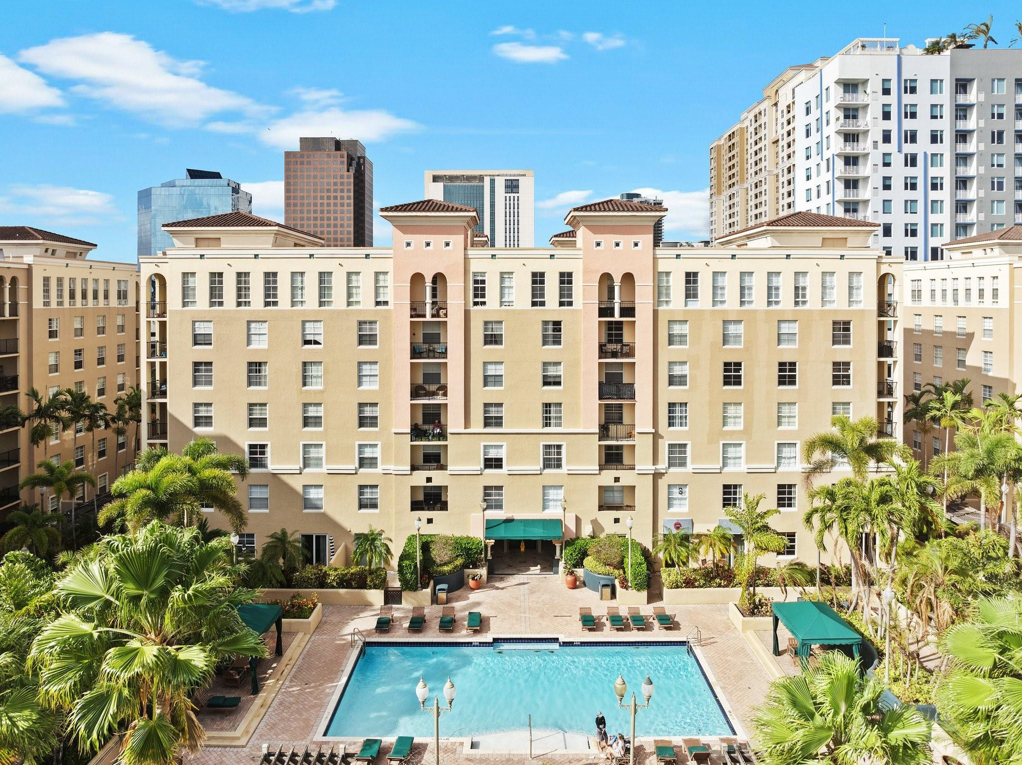 520 SE 5th #2202 Fort Lauderdale, FL 33301