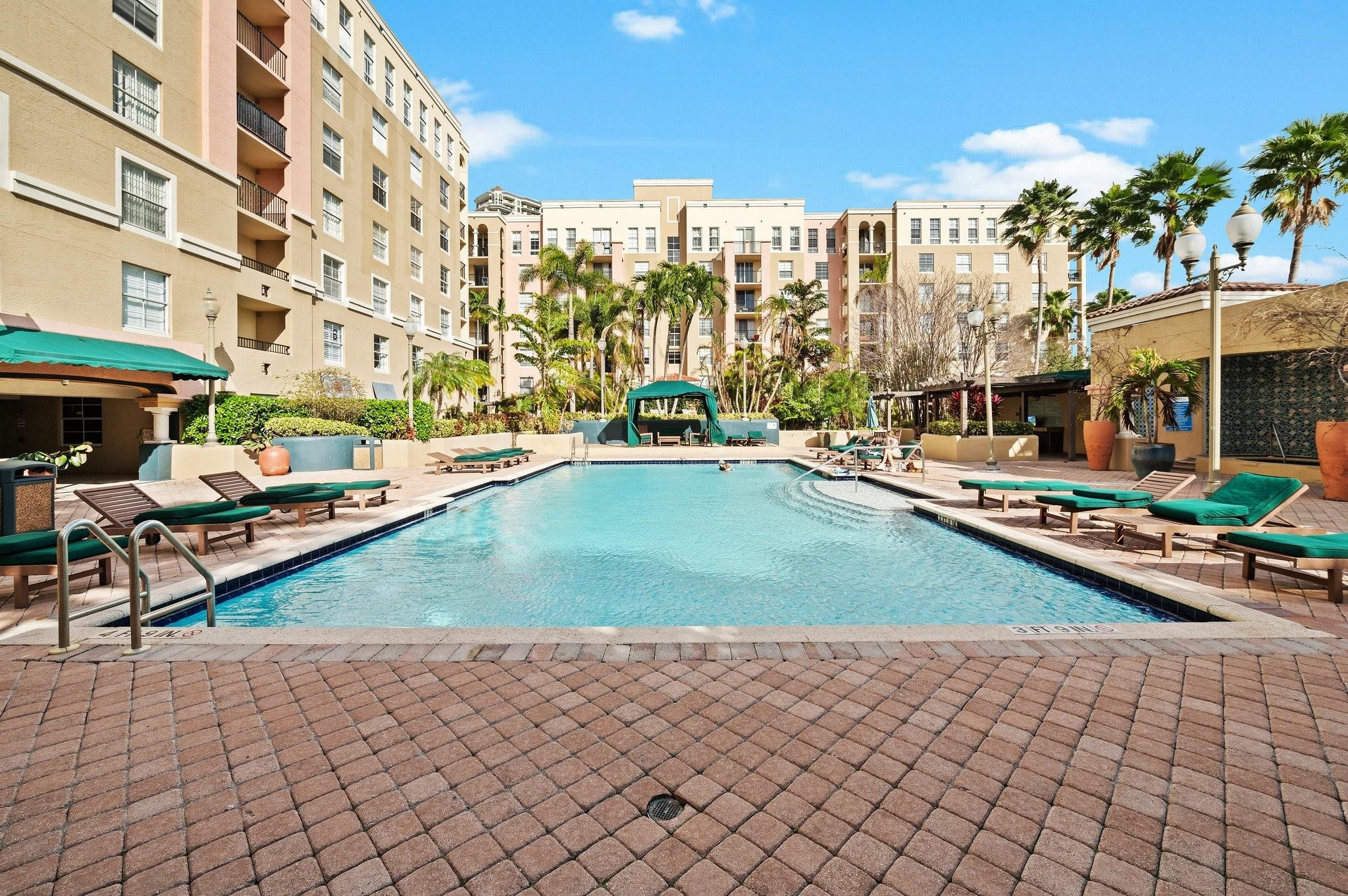 520 SE 5th #2202 Fort Lauderdale, FL 33301