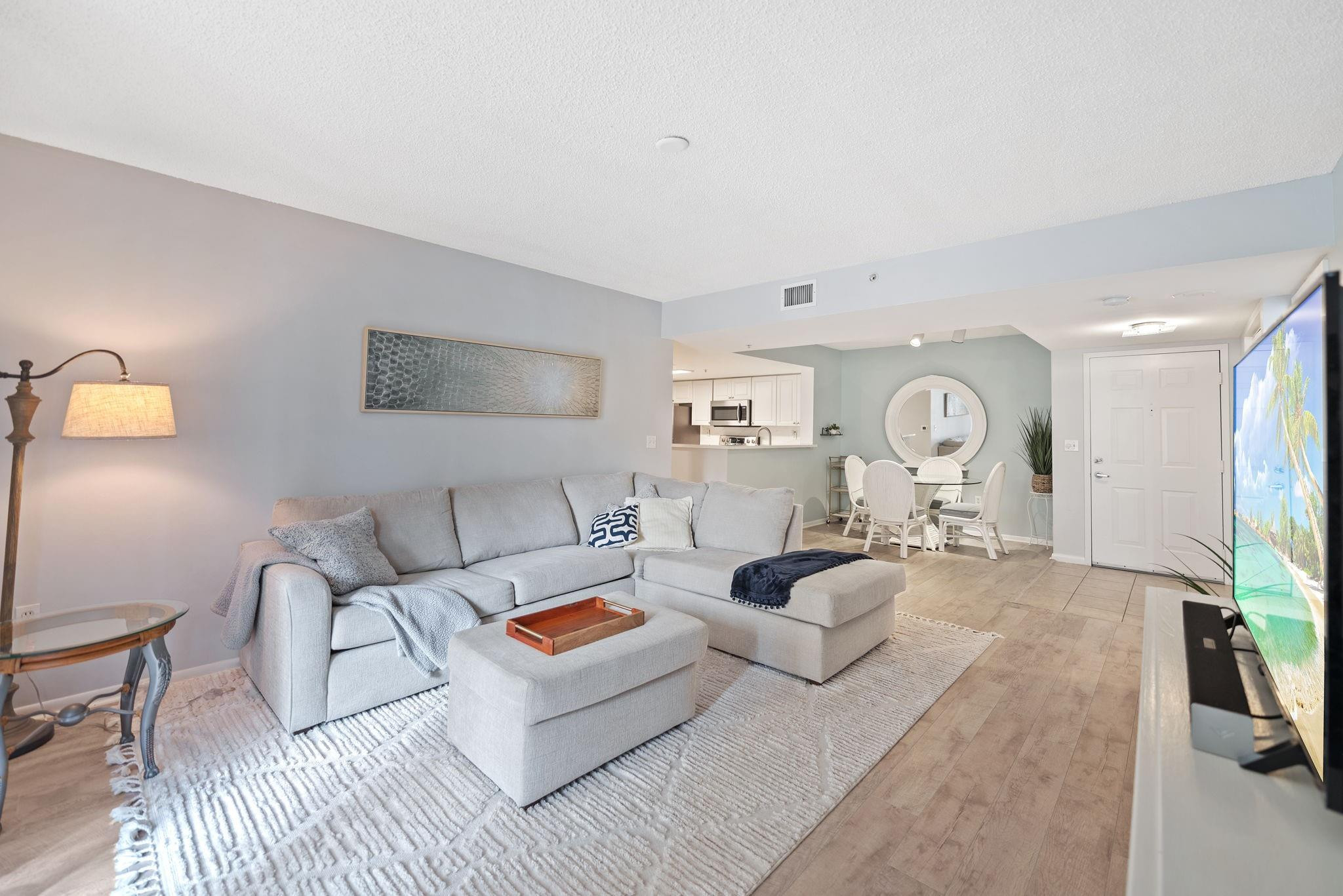 520 SE 5th #2202 Fort Lauderdale, FL 33301