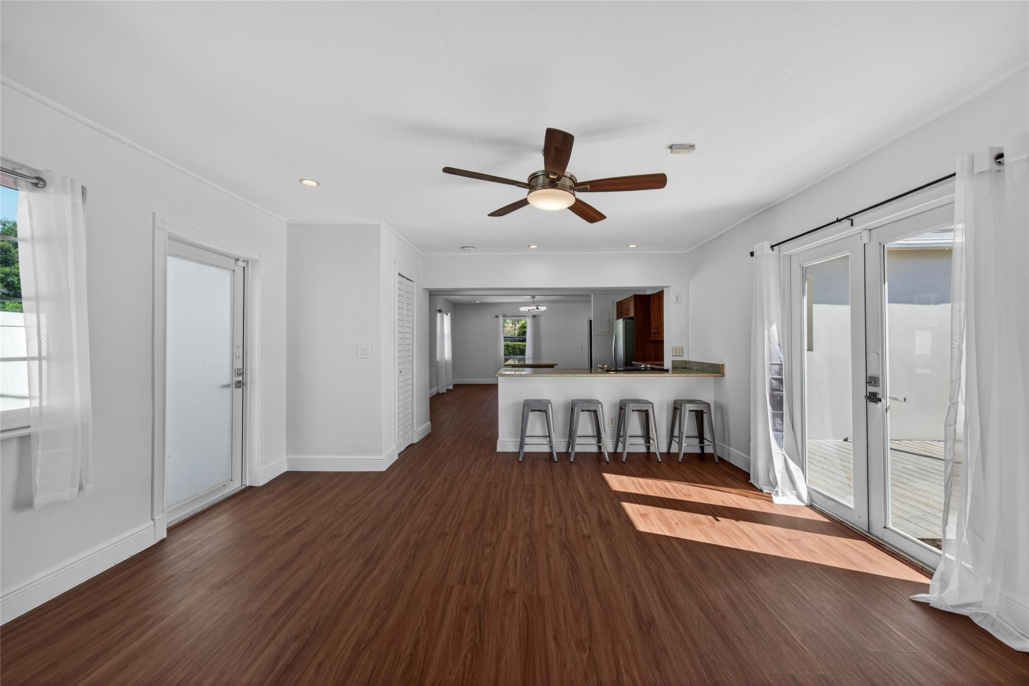 1445 NE 1st Fort Lauderdale, FL 33304