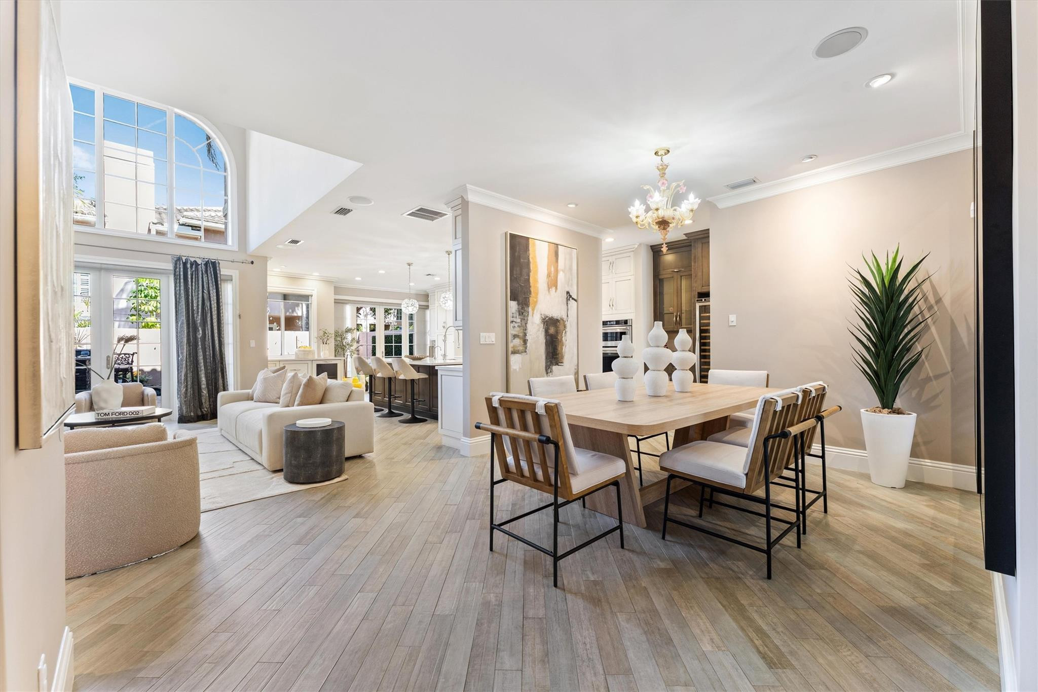 Undisclosed Address Fort Lauderdale, FL 33301