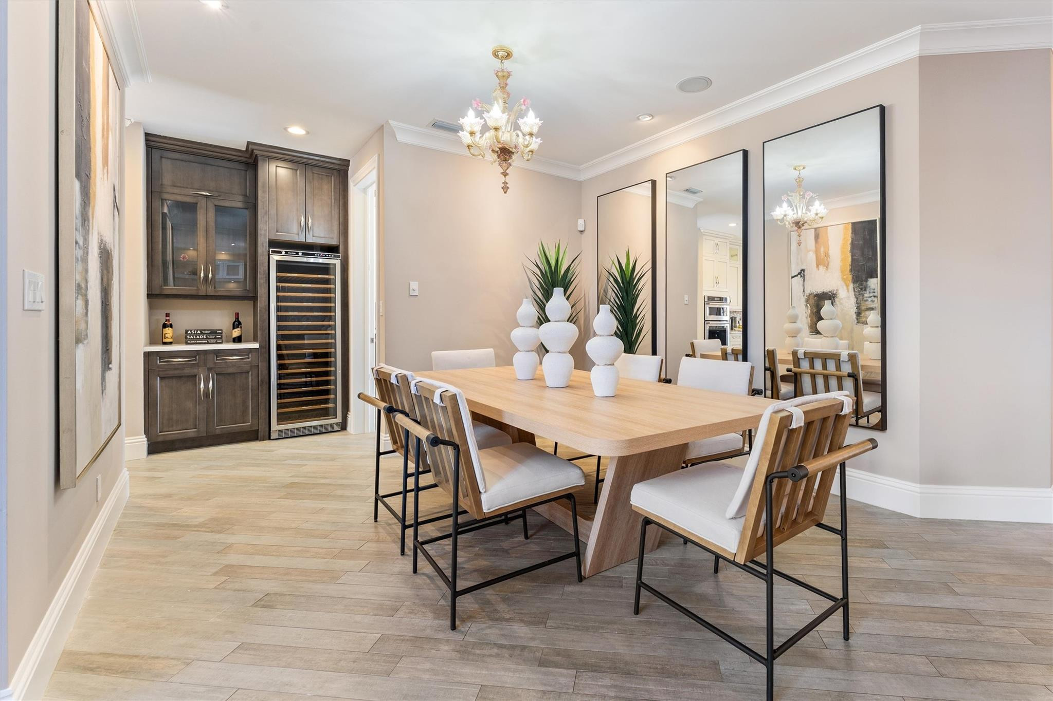 Undisclosed Address Fort Lauderdale, FL 33301