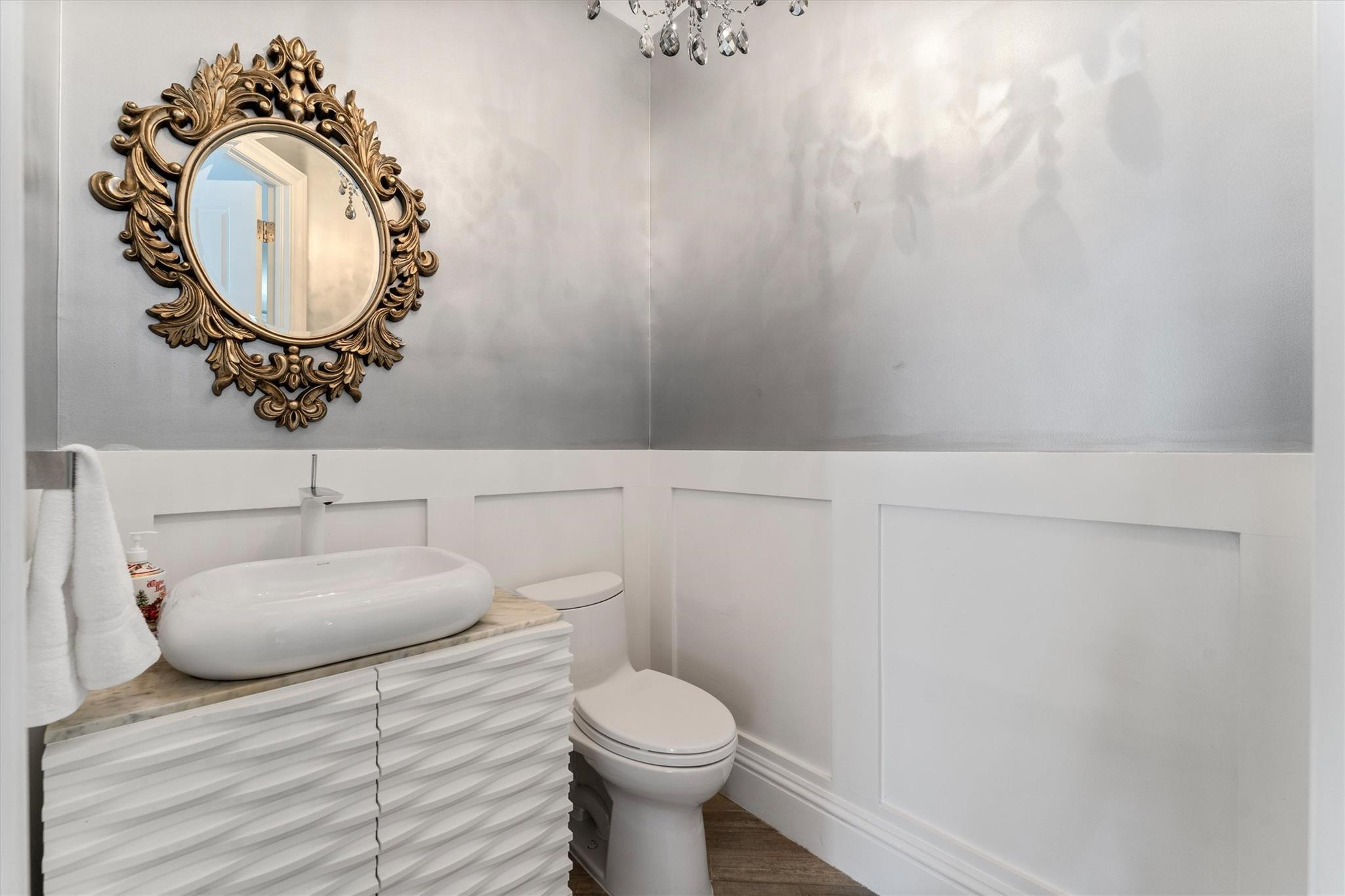 Undisclosed Address Fort Lauderdale, FL 33301