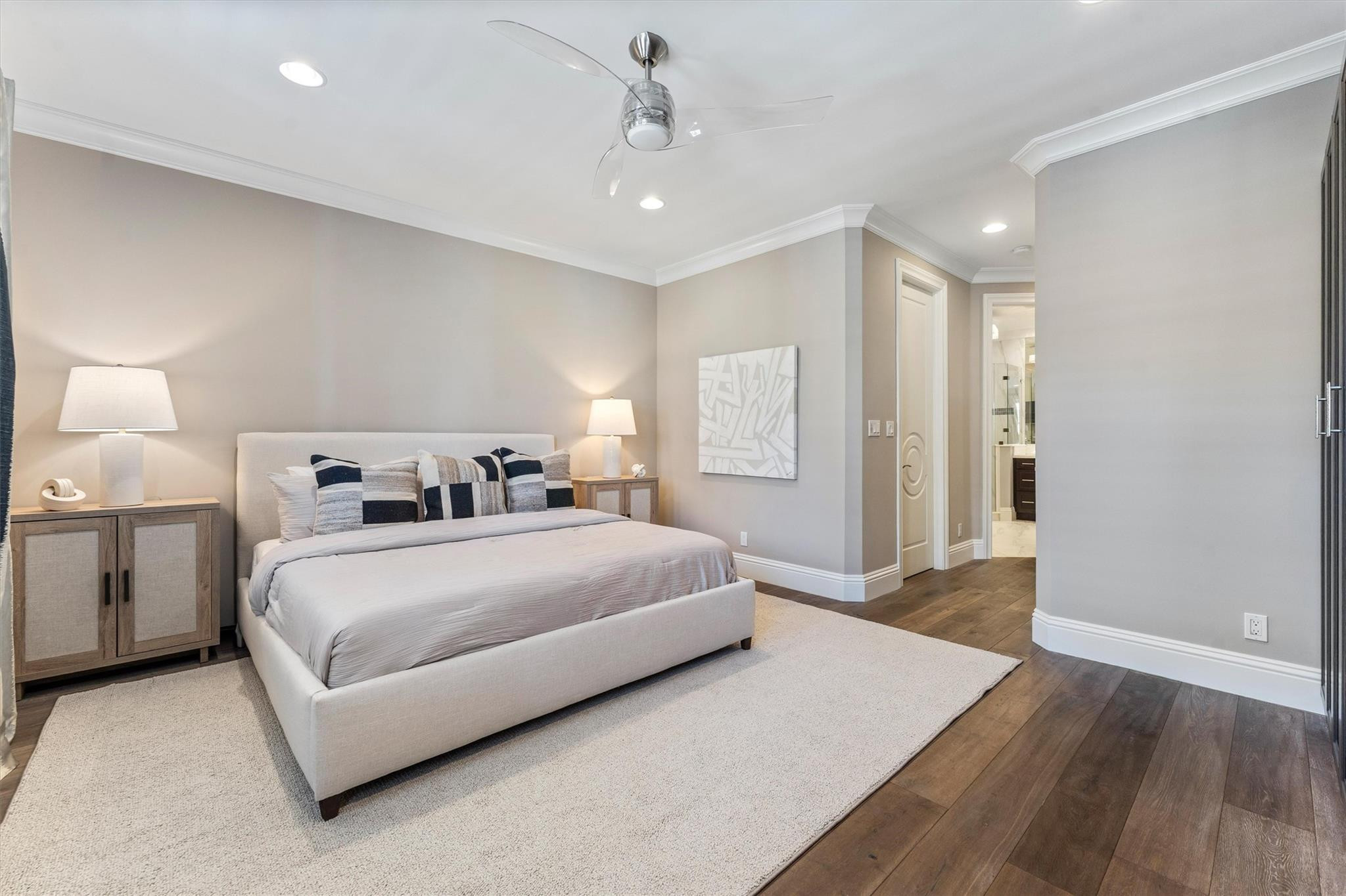 Undisclosed Address Fort Lauderdale, FL 33301