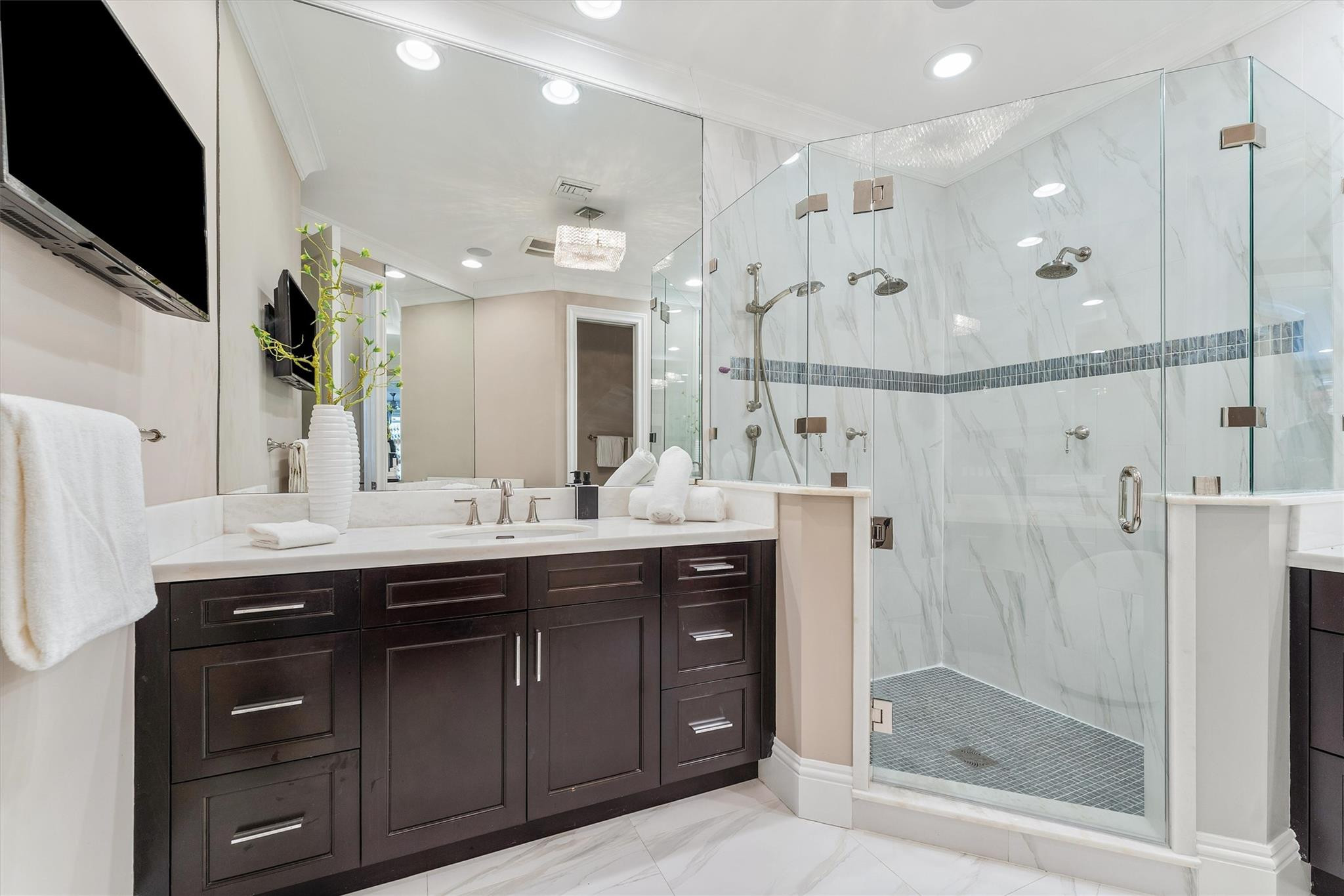 Undisclosed Address Fort Lauderdale, FL 33301