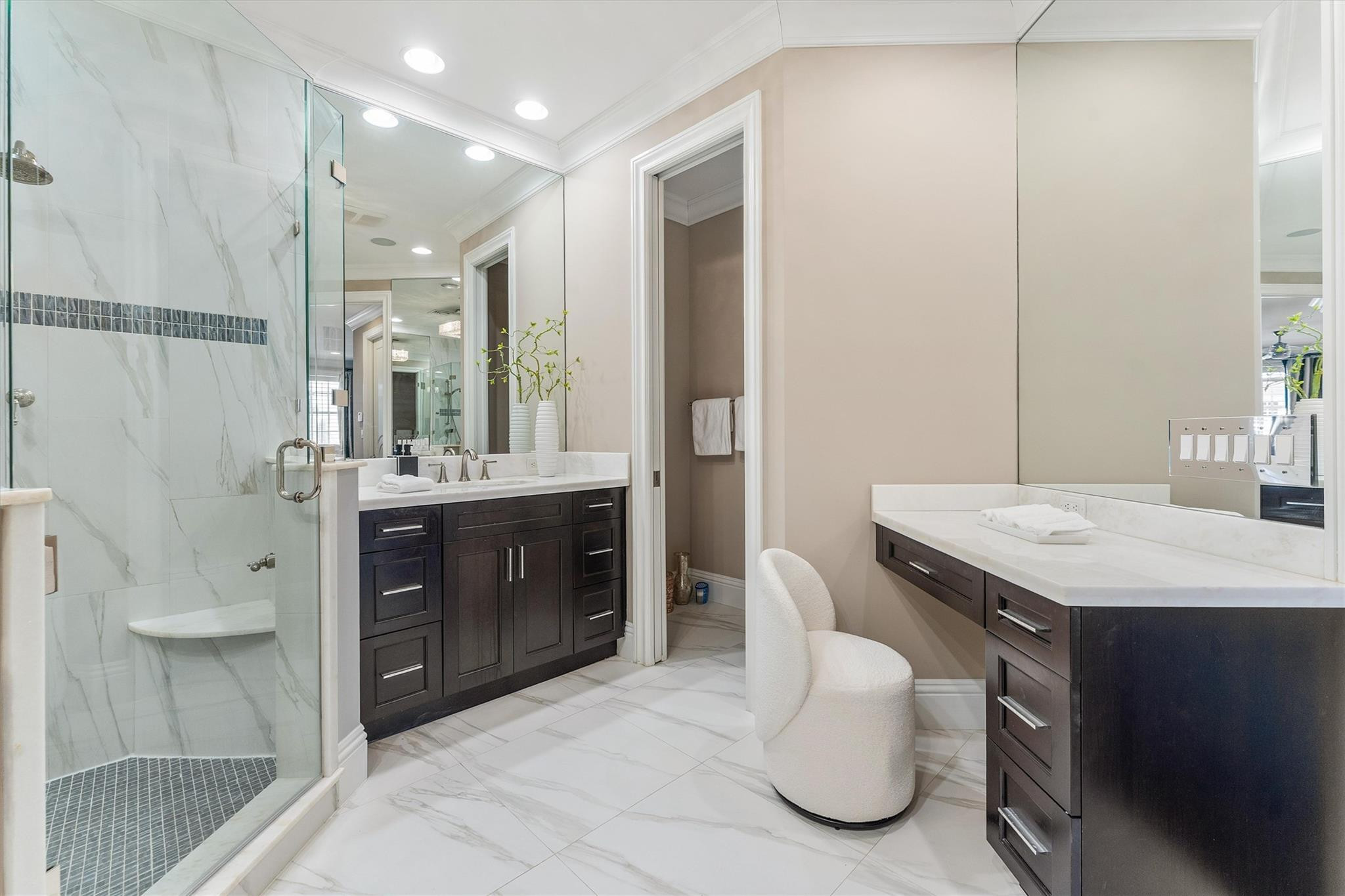 Undisclosed Address Fort Lauderdale, FL 33301