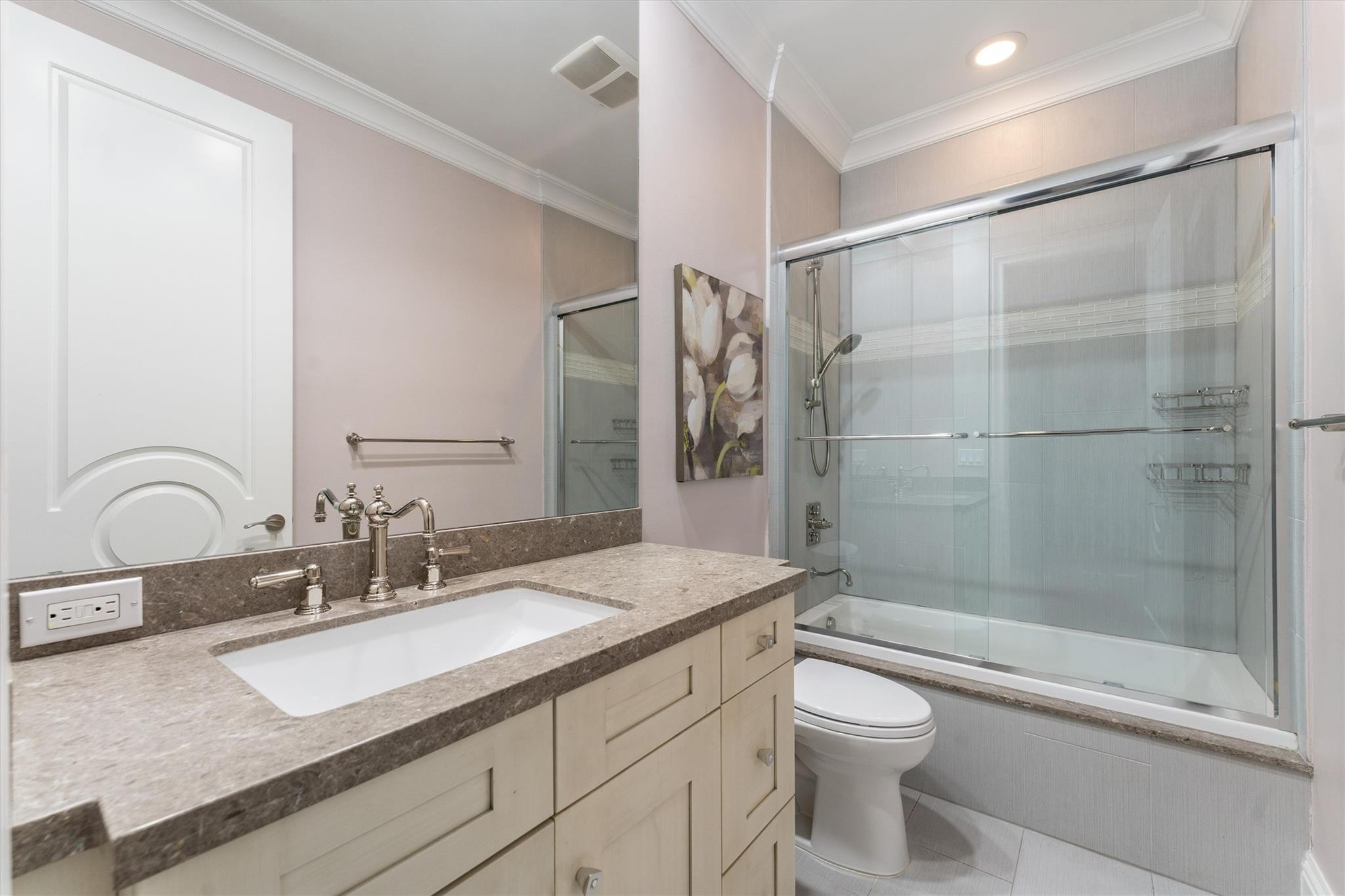 Undisclosed Address Fort Lauderdale, FL 33301