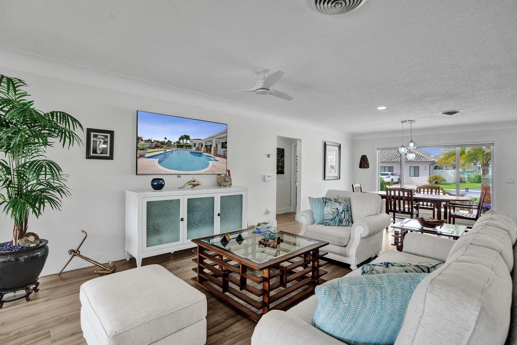 400 SE 5th Pompano Beach, FL 33060