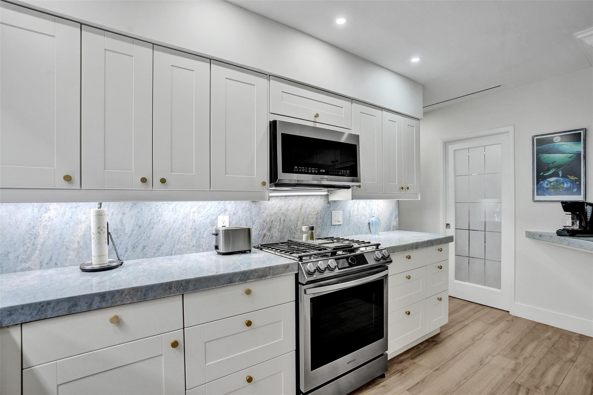 400 SE 5th Pompano Beach, FL 33060