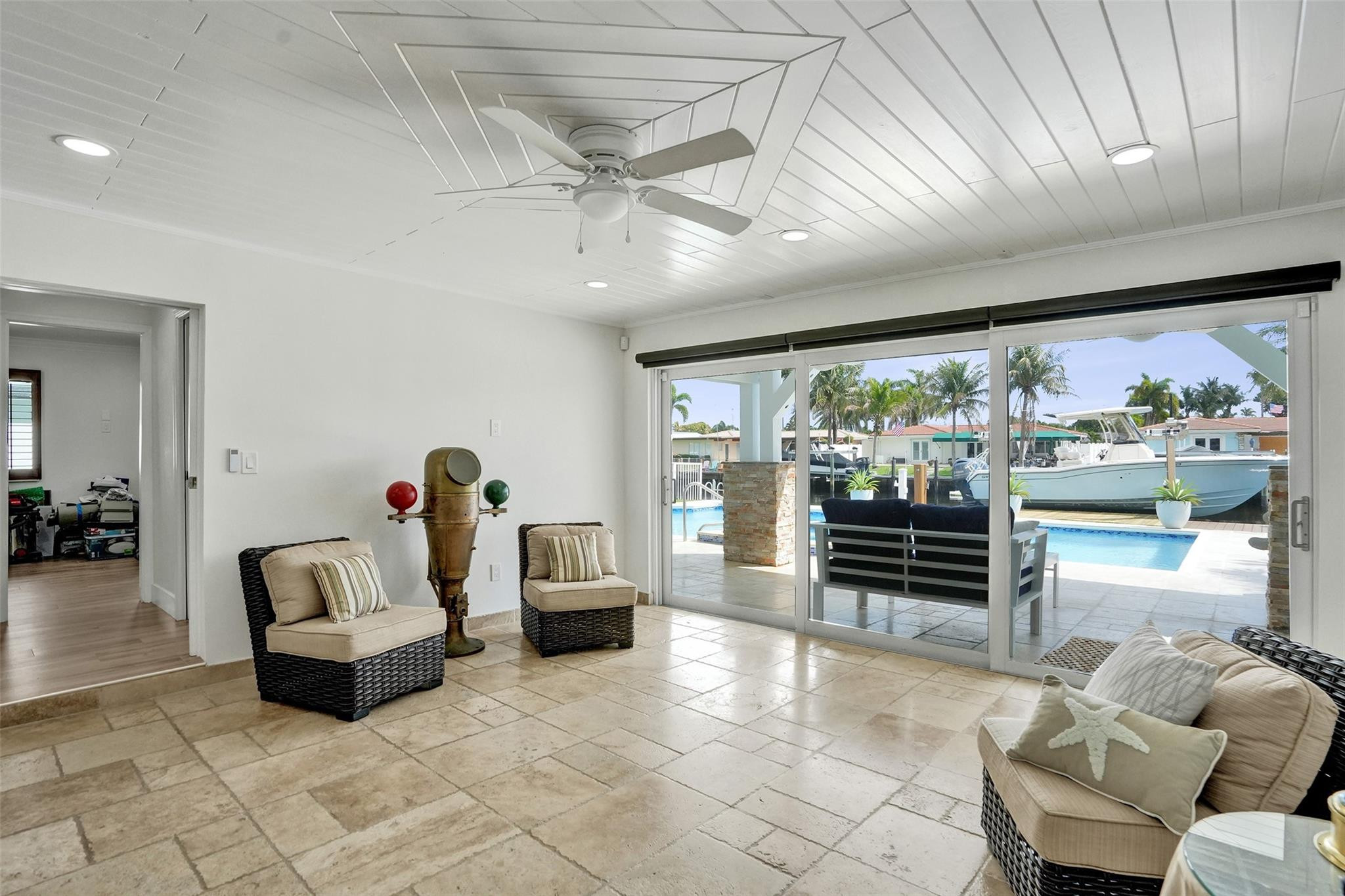 400 SE 5th Pompano Beach, FL 33060