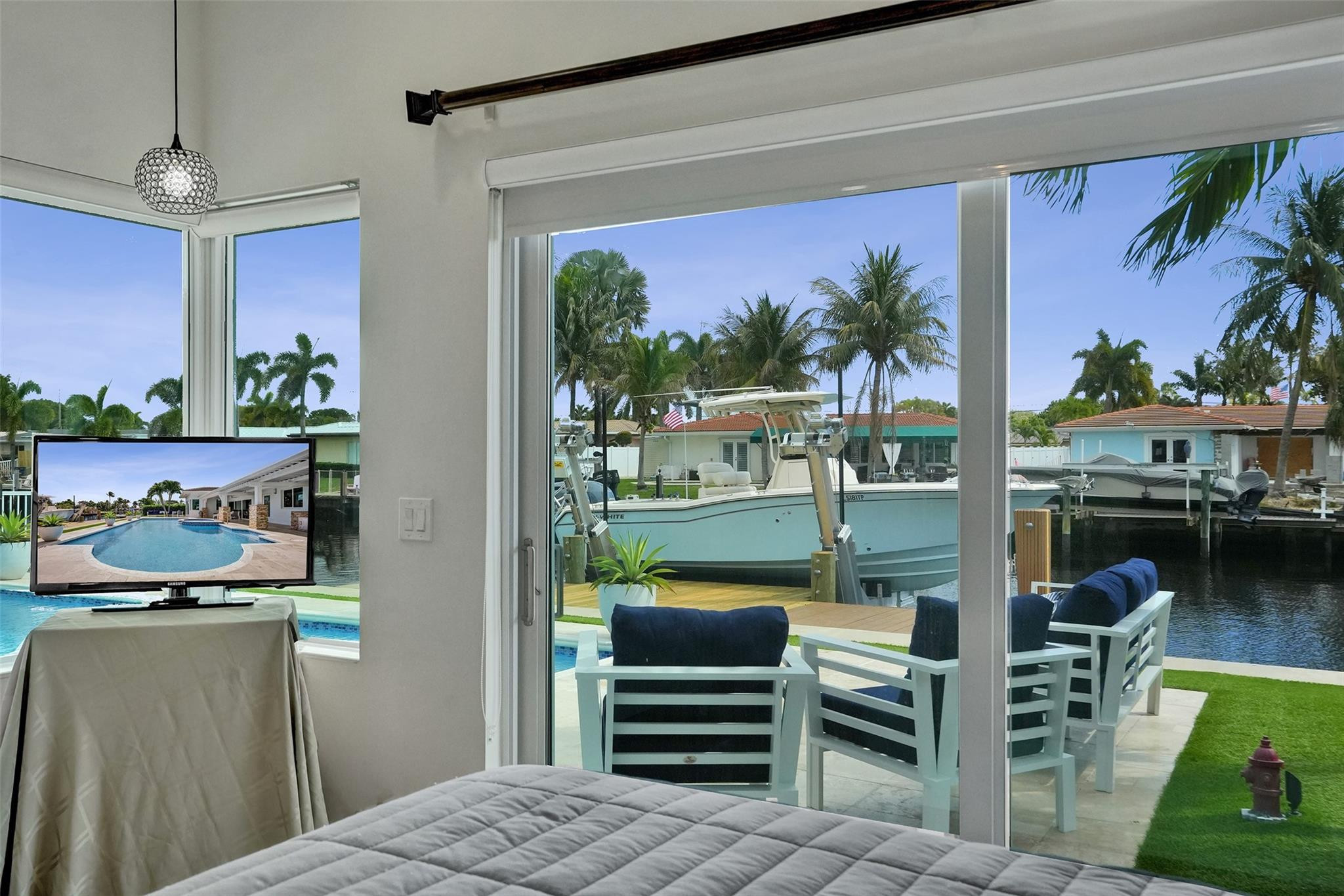 400 SE 5th Pompano Beach, FL 33060