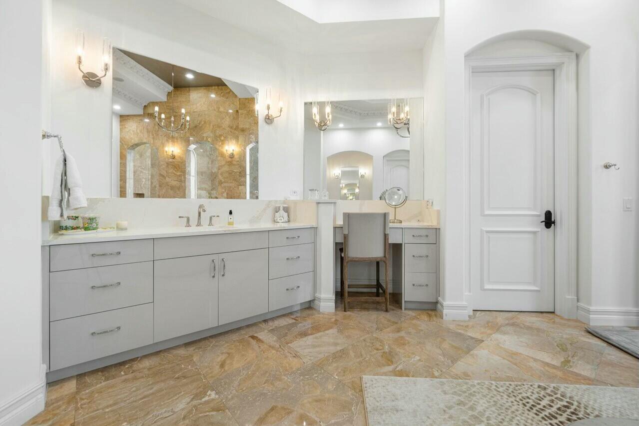 1087 Bel Lido Dr Highland Beach, FL 33487