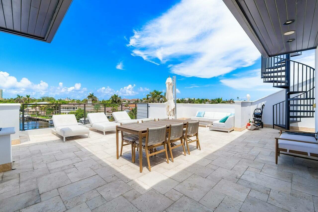 1087 Bel Lido Dr Highland Beach, FL 33487