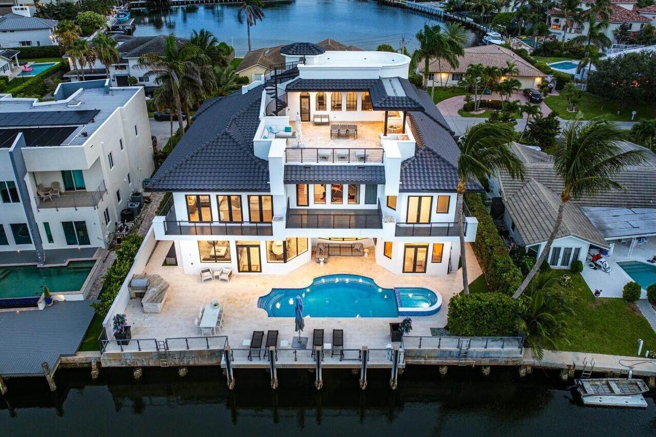 1087 Bel Lido Dr Highland Beach, FL 33487