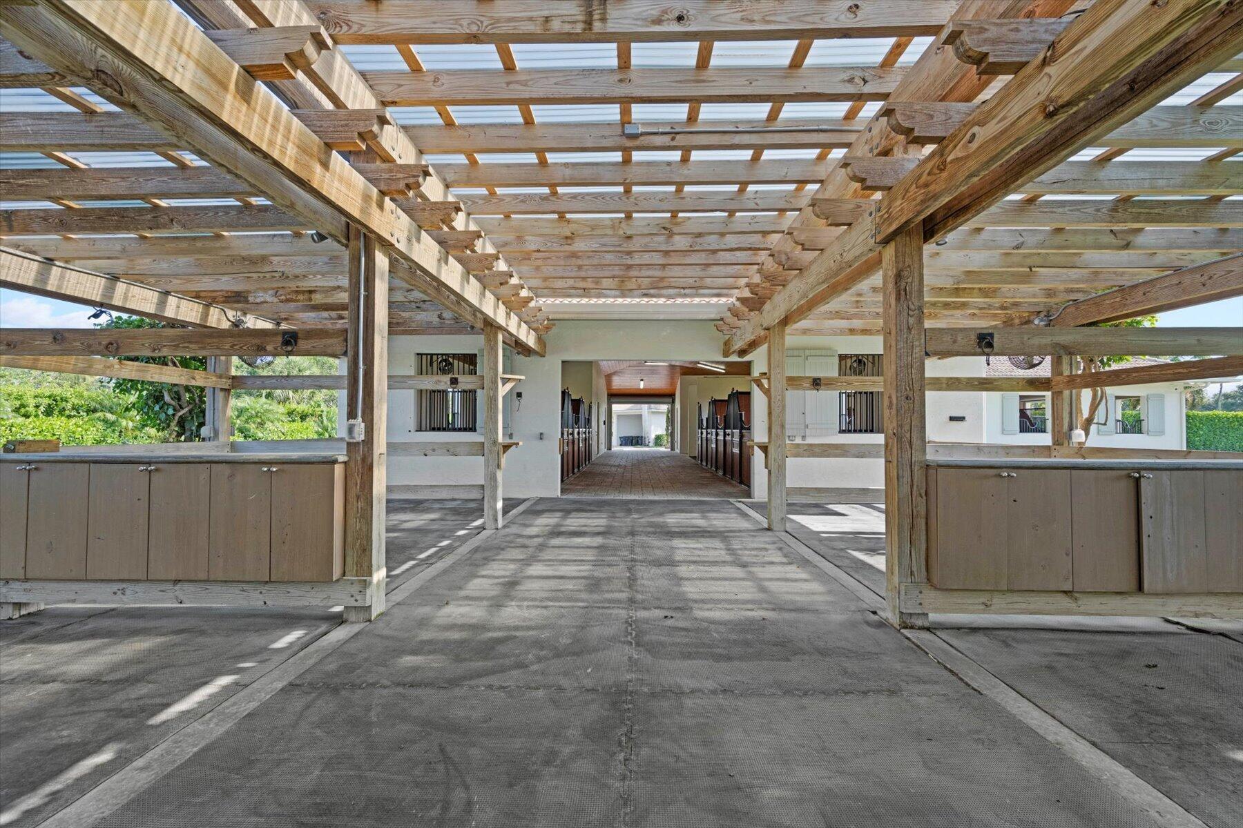 15590 Sea Mist Ln Wellington, FL 33414