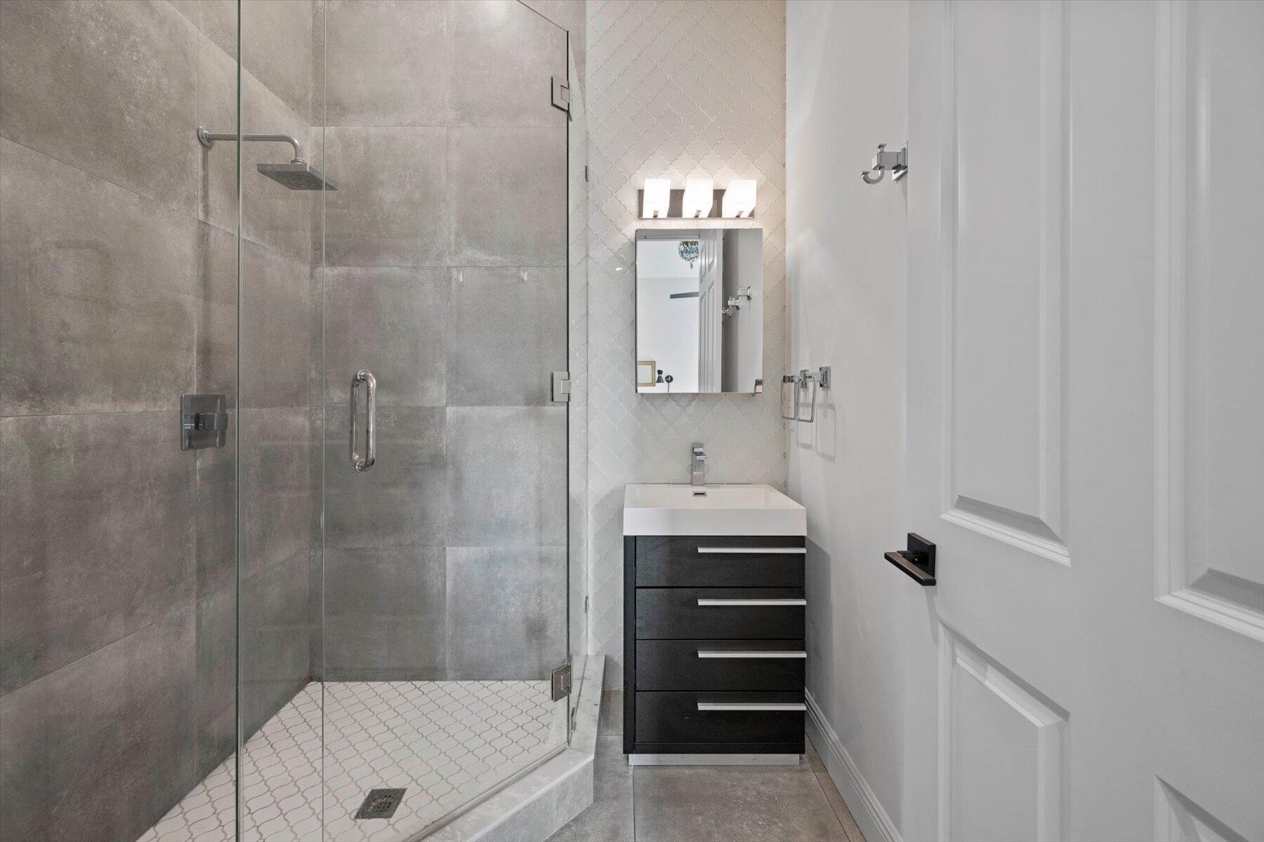 15590 Sea Mist Ln Wellington, FL 33414