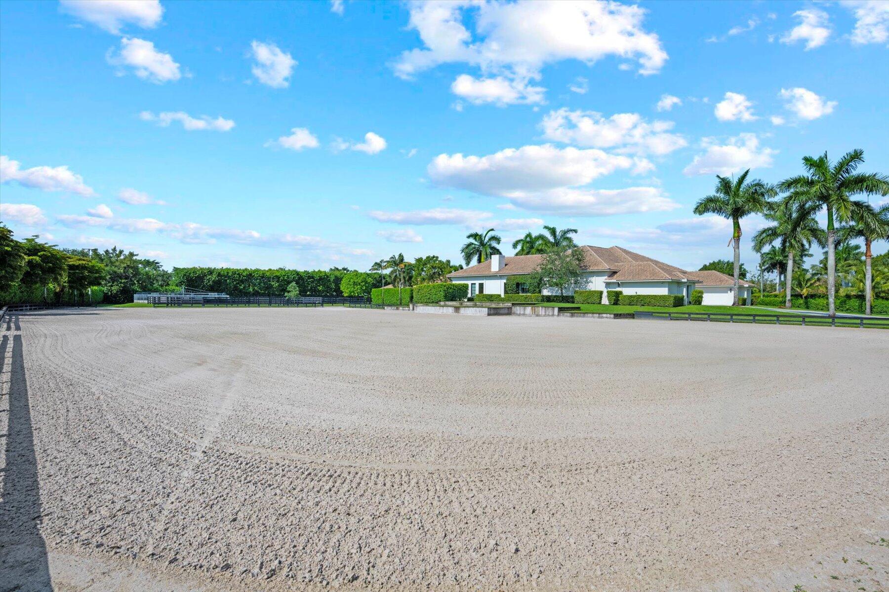 15590 Sea Mist Ln Wellington, FL 33414