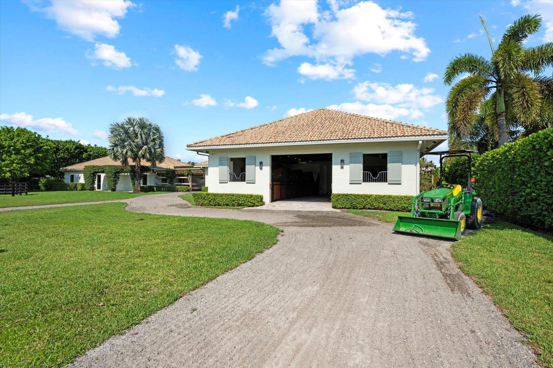 15590 Sea Mist Ln Wellington, FL 33414