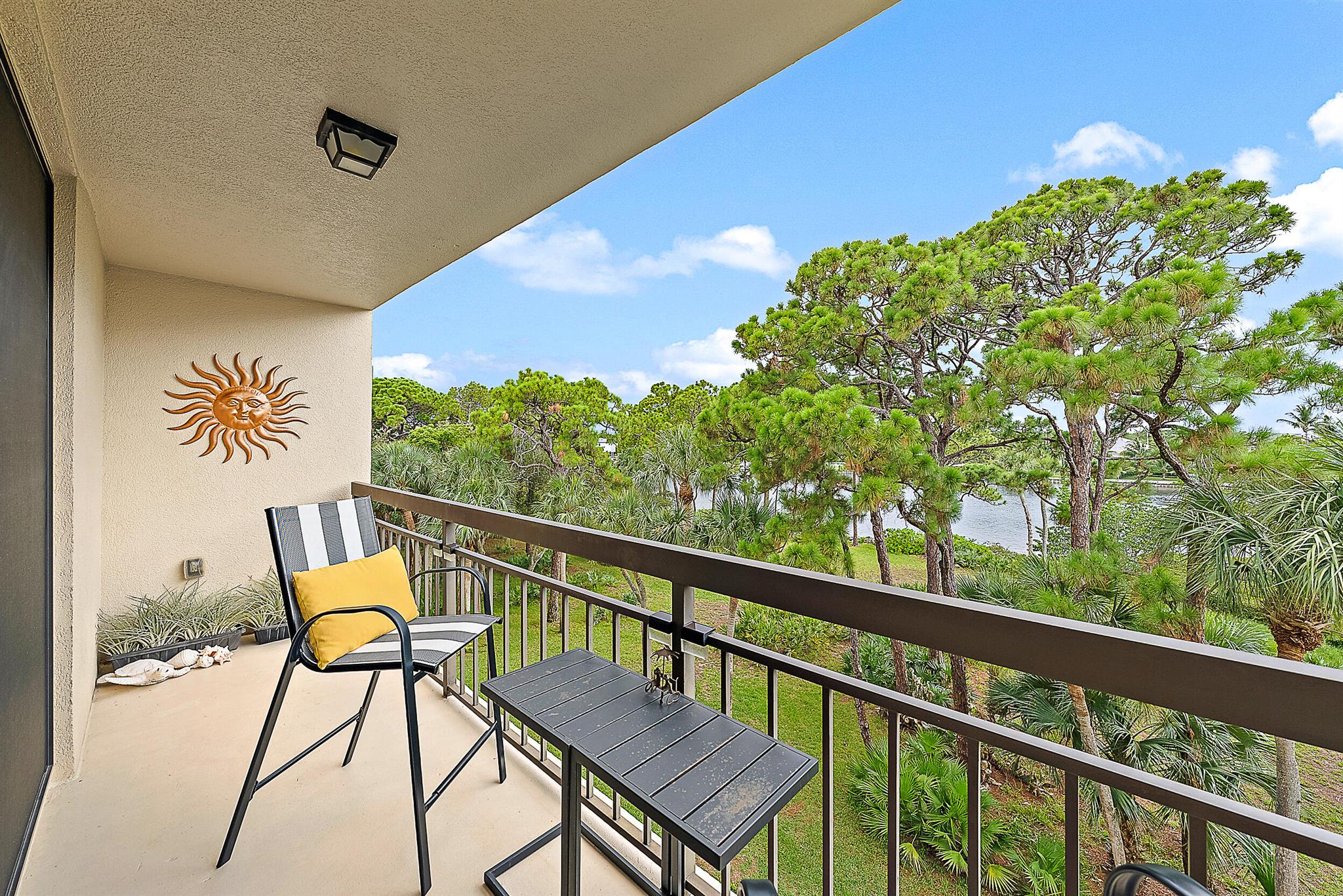 2101 Marina Isle Way #404 Jupiter, FL 33477