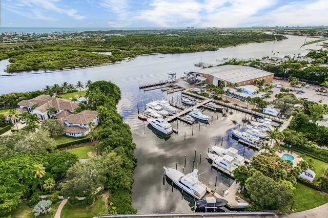 16914 Waterbend Dr #167 Jupiter, FL 33477