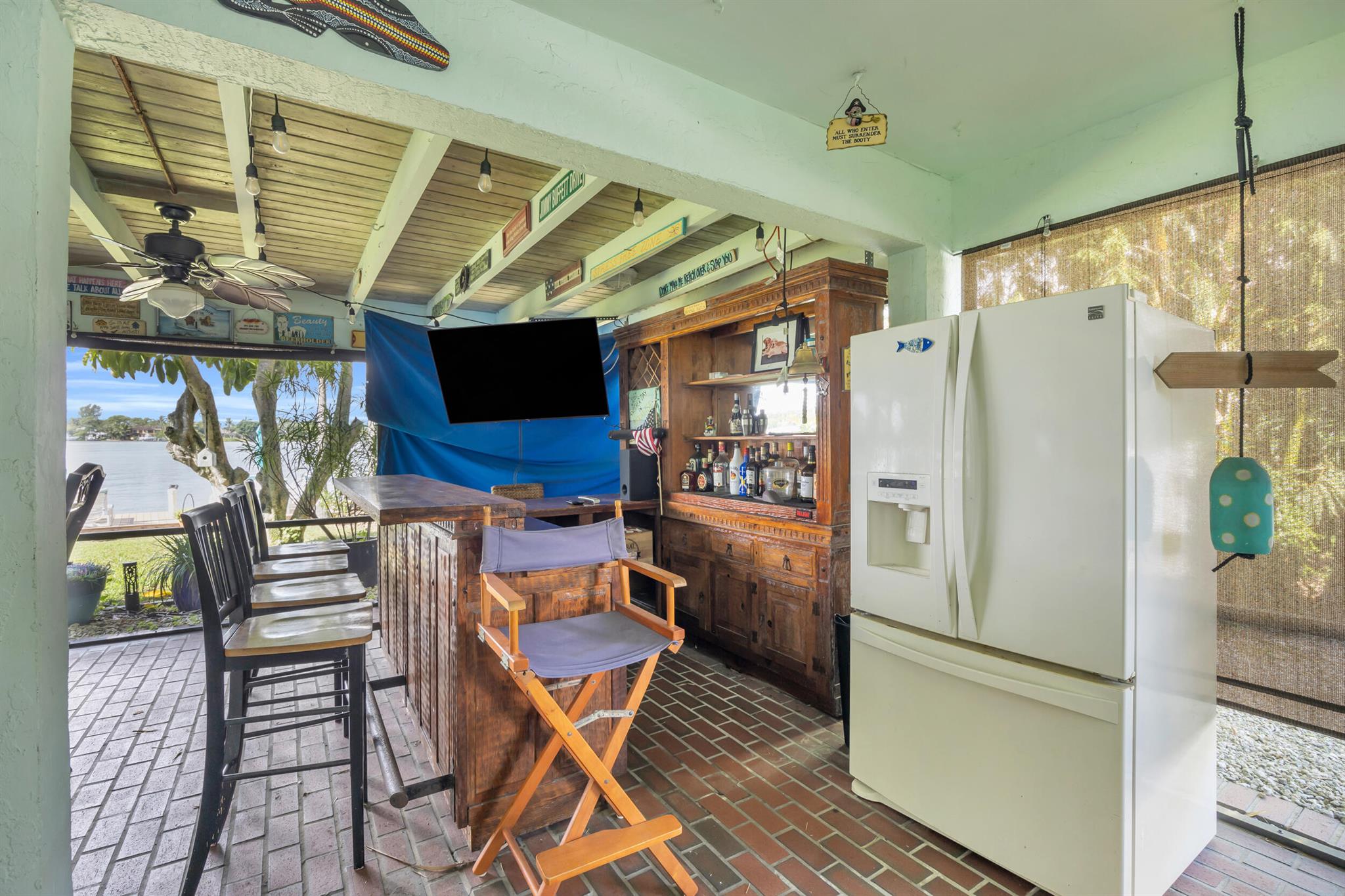 1305 Peninsular Rd Jupiter, FL 33469