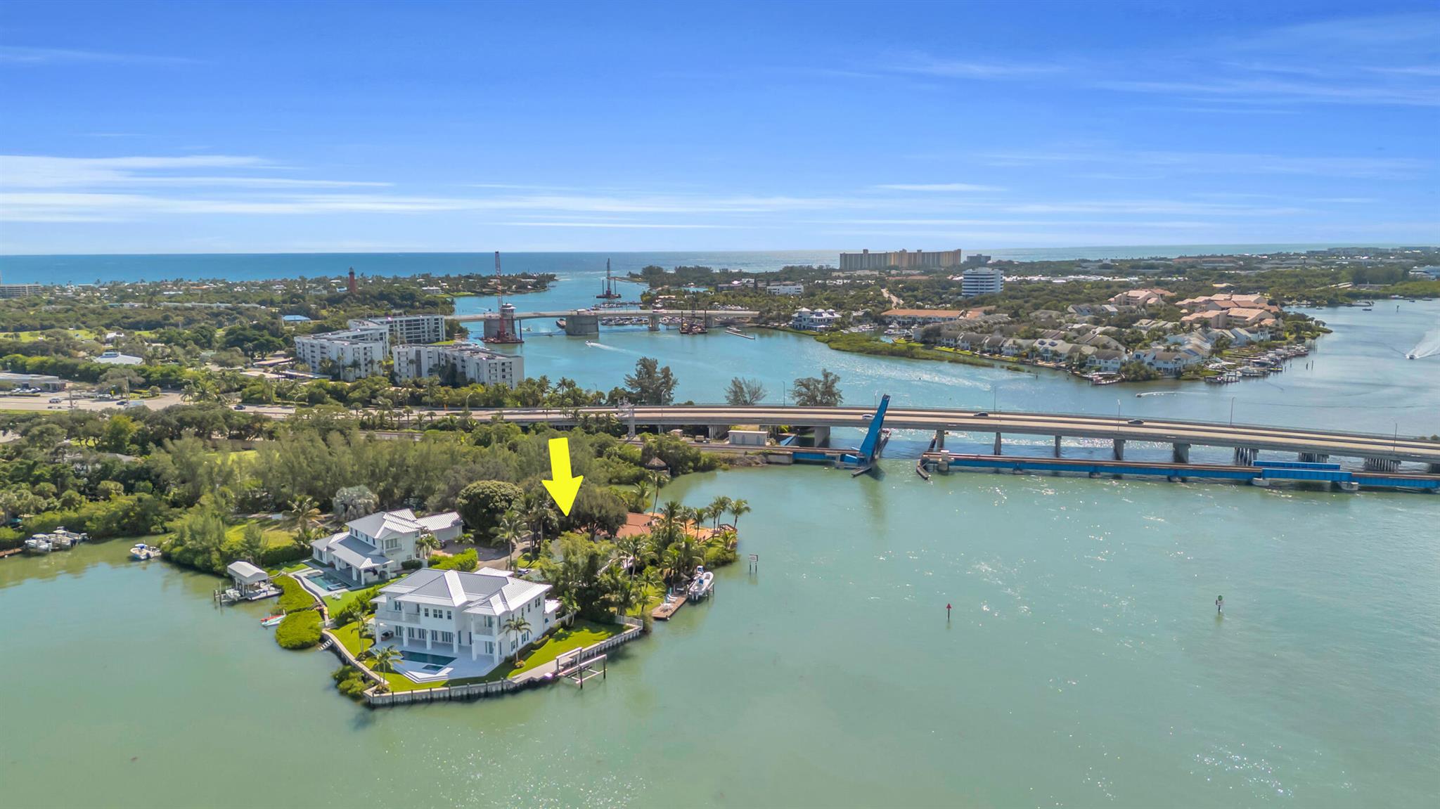 1305 Peninsular Rd Jupiter, FL 33469