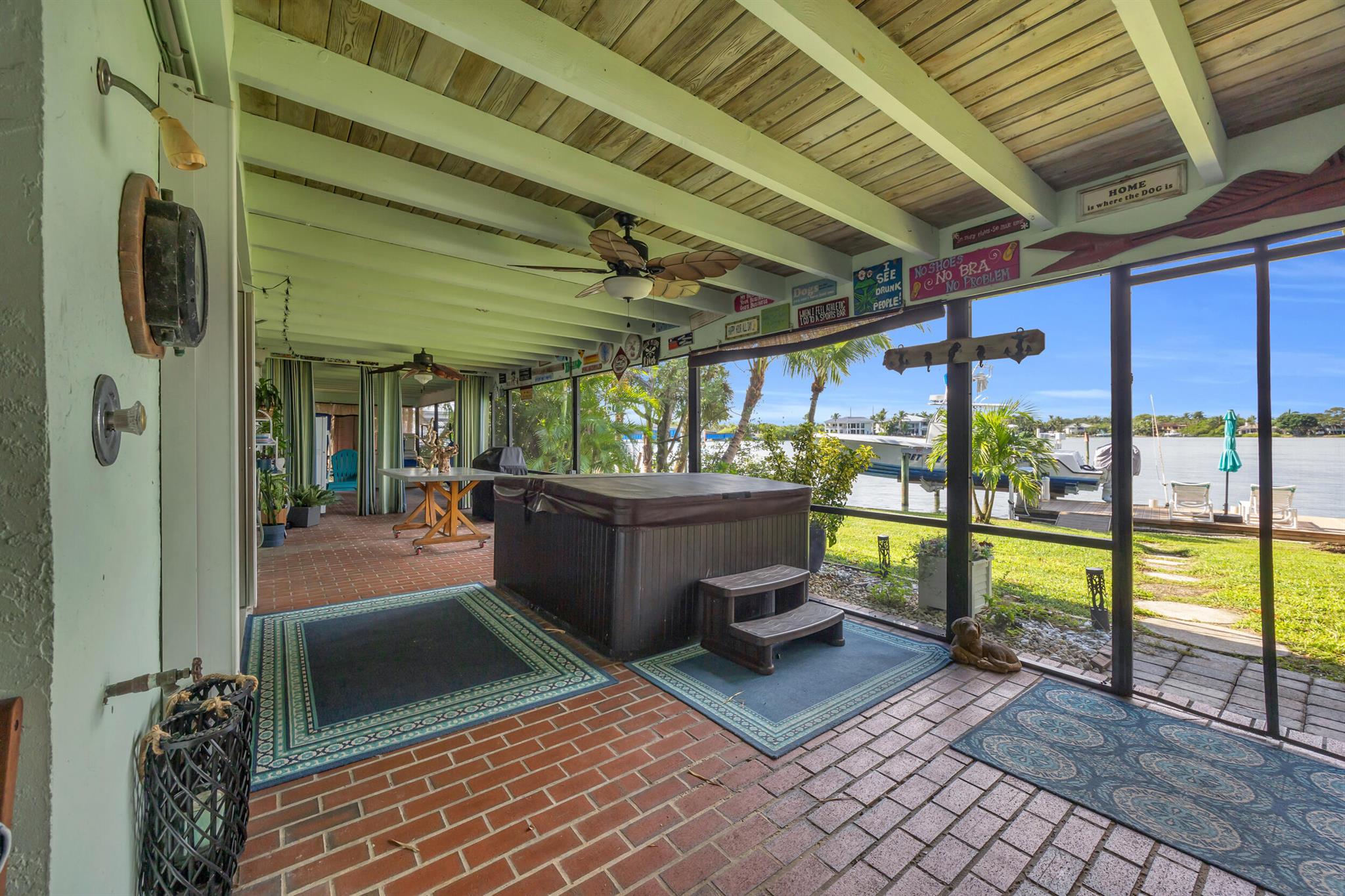 1305 Peninsular Rd Jupiter, FL 33469