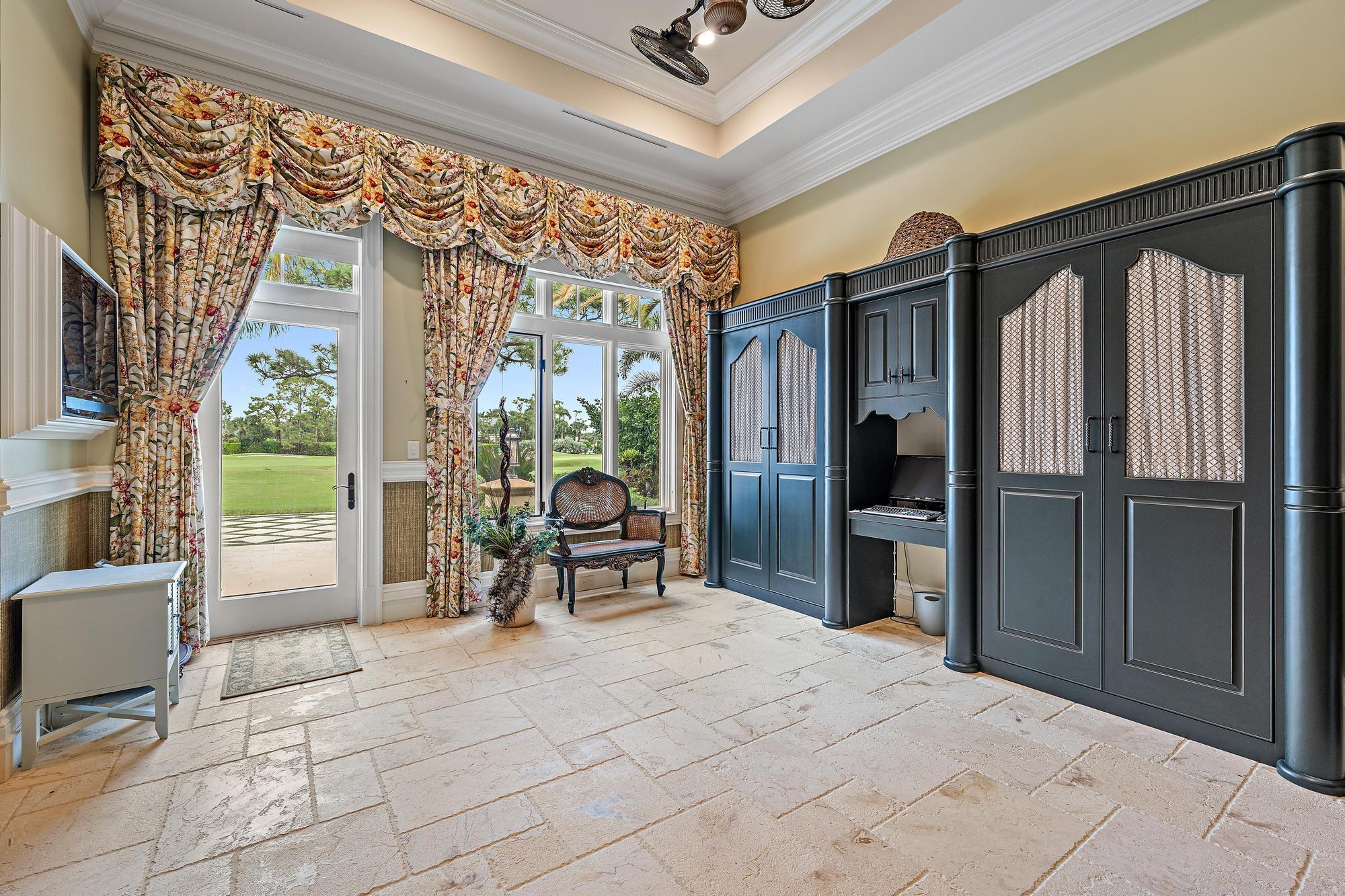 12961 Marsh Lndg Palm Beach Gardens, FL 33418