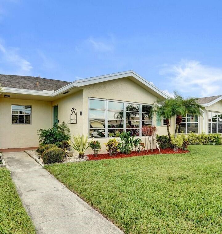 5289 Lakefront Blvd #B