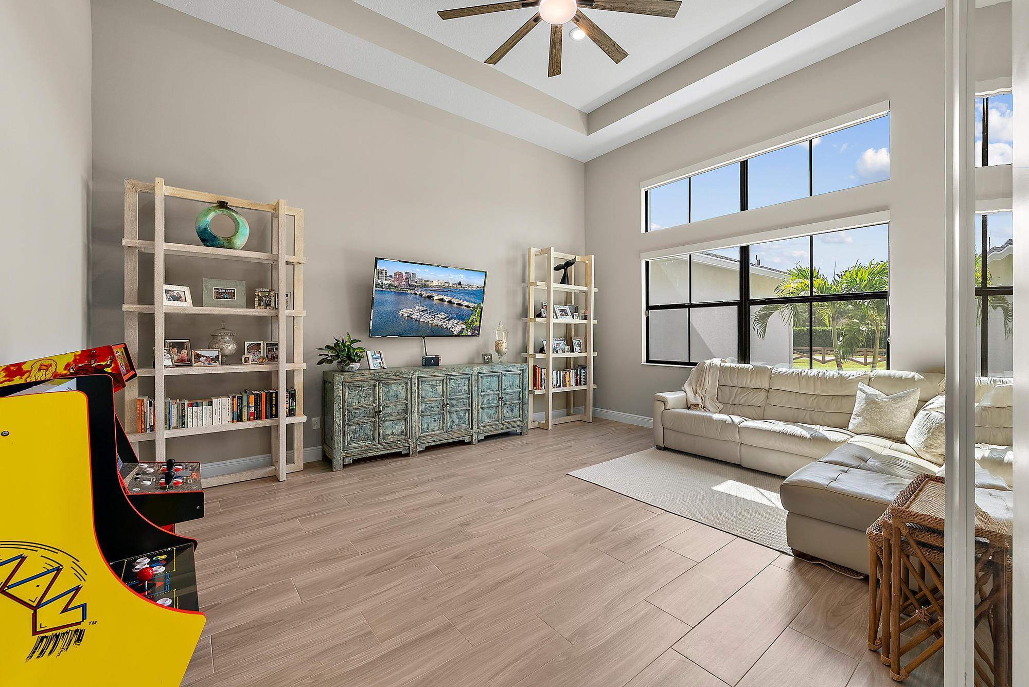 12913 169th Ct Jupiter, FL 33478