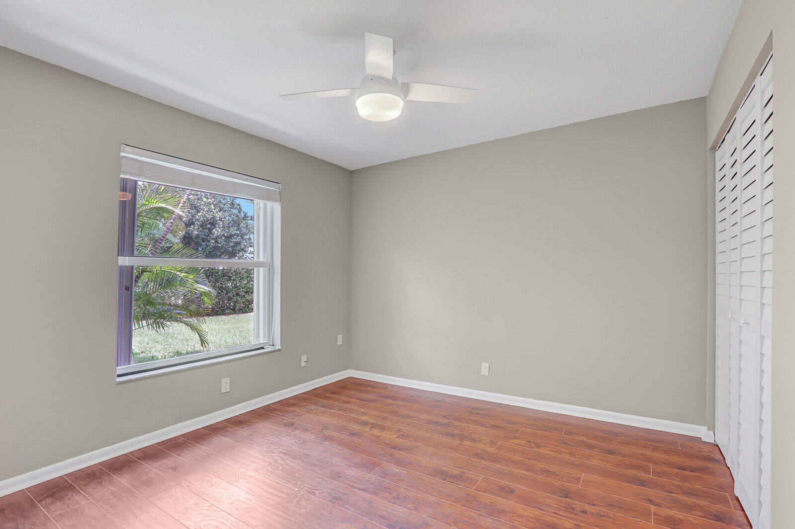 140 Village Jupiter, FL 33458