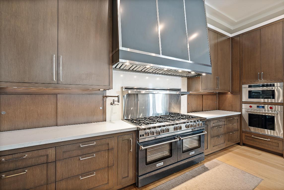 19651 Riverside Dr Jupiter, FL 33469