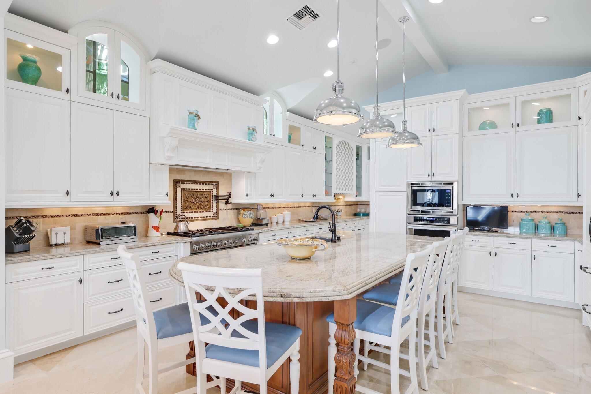 4230 Intracoastal Dr Highland Beach, FL 33487