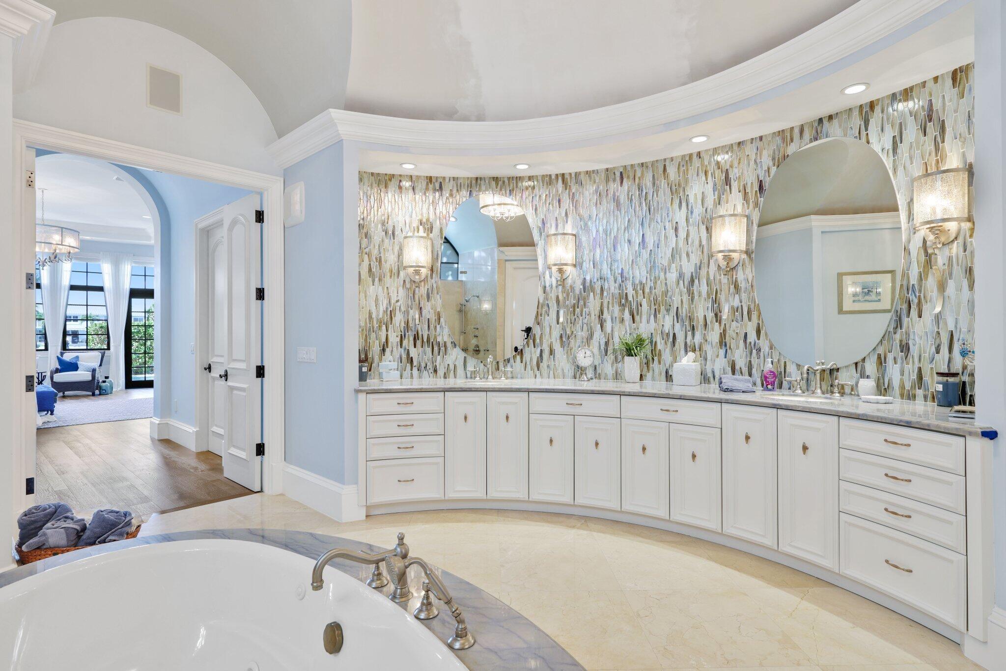 4230 Intracoastal Dr Highland Beach, FL 33487