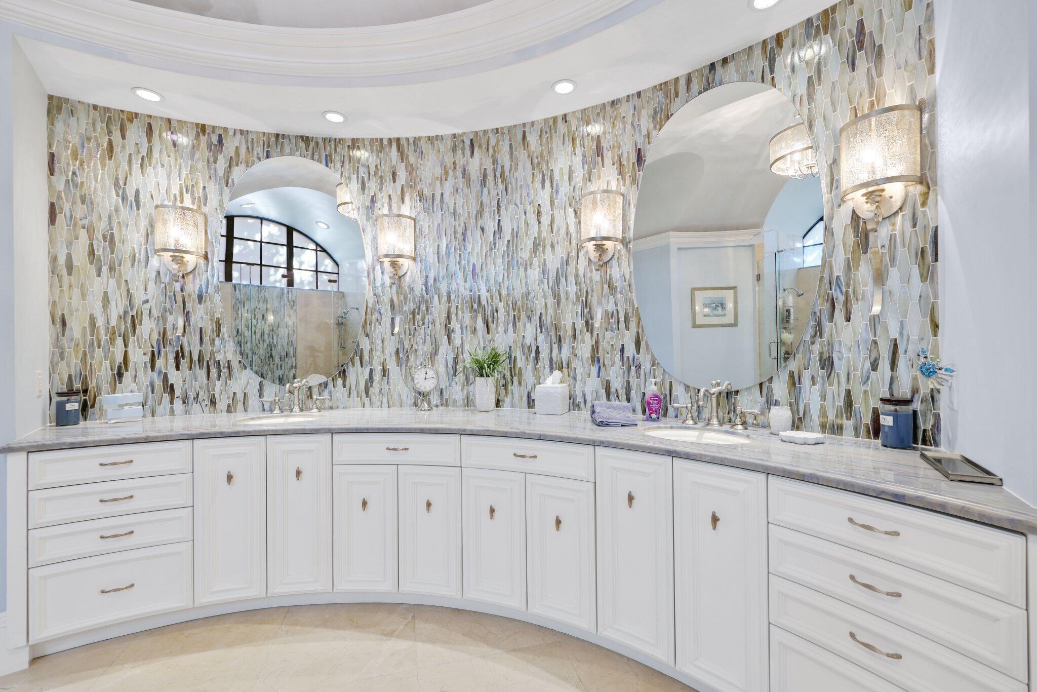 4230 Intracoastal Dr Highland Beach, FL 33487