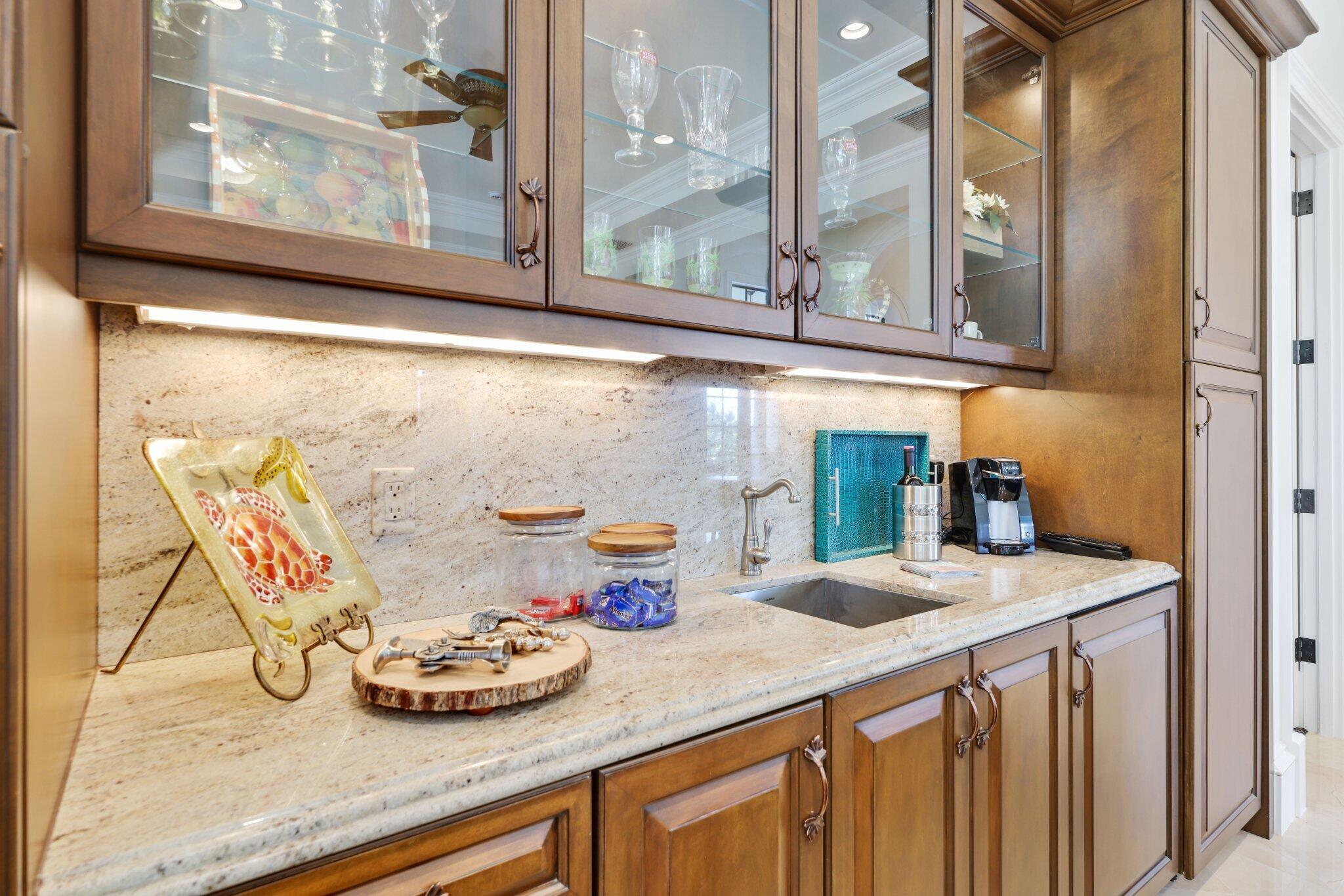 4230 Intracoastal Dr Highland Beach, FL 33487