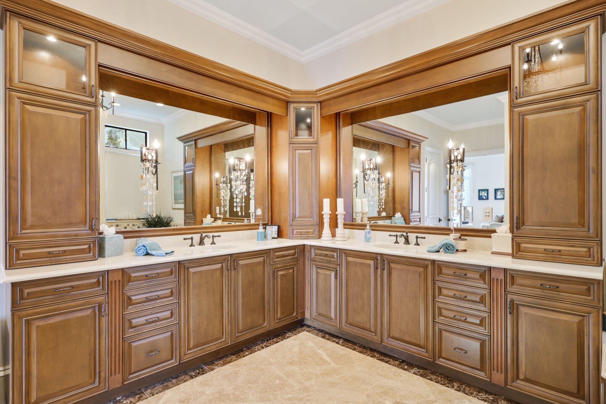 4230 Intracoastal Dr Highland Beach, FL 33487