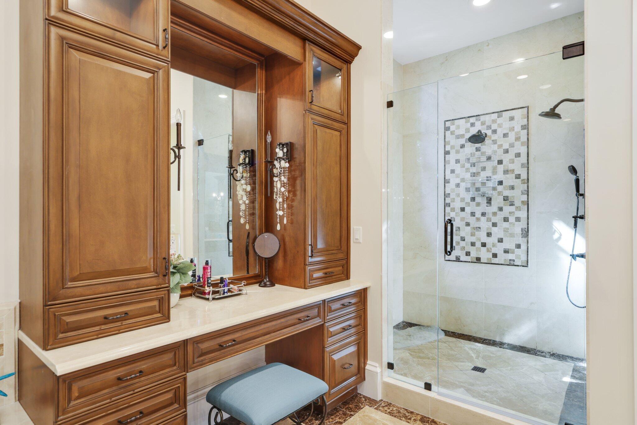 4230 Intracoastal Dr Highland Beach, FL 33487