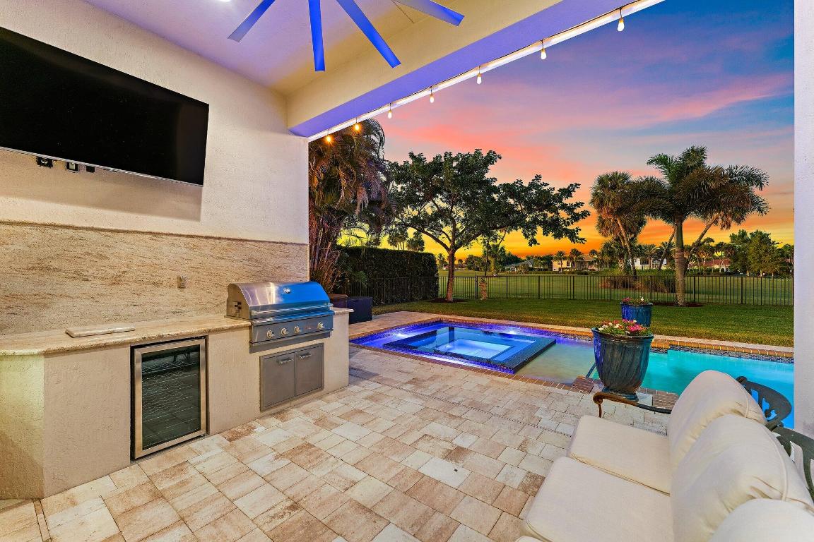 139 Carmela Jupiter, FL 33478