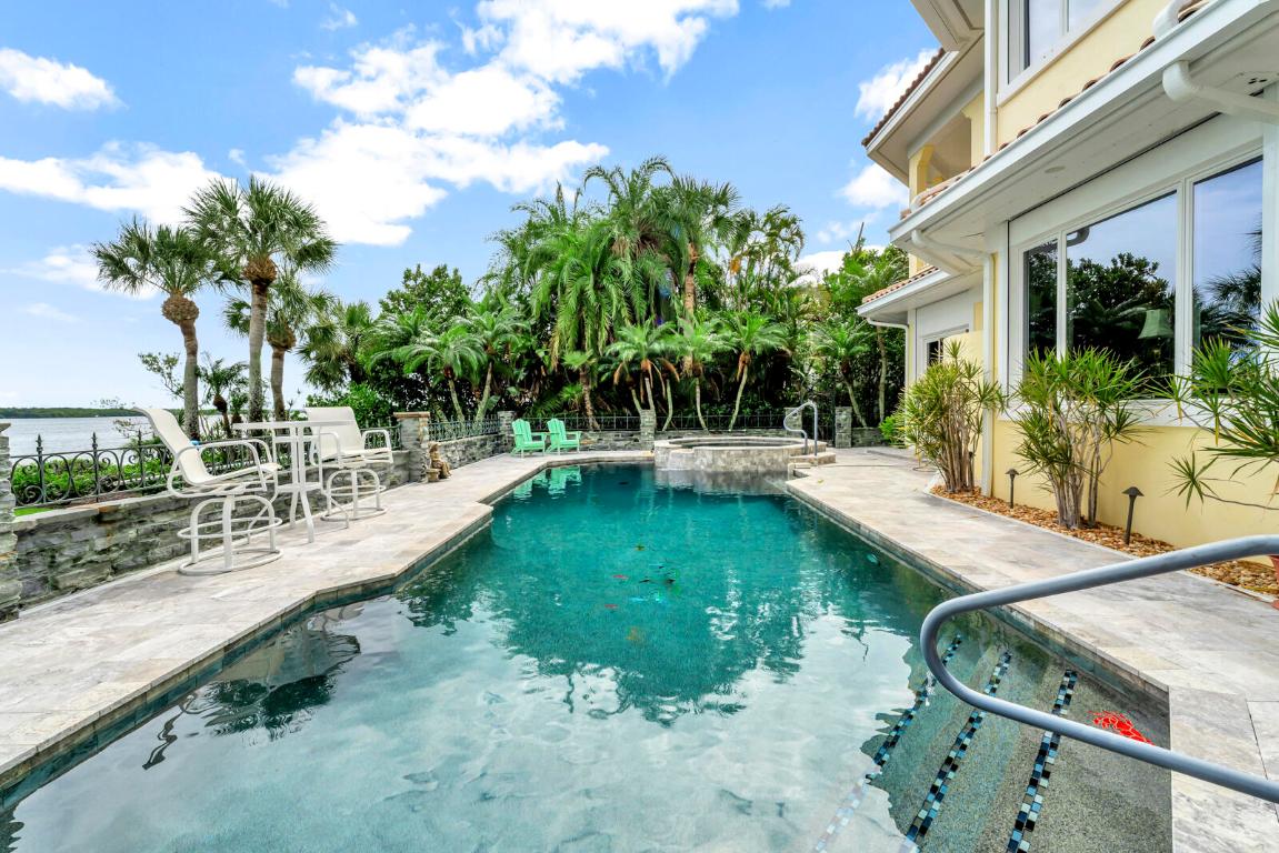 5200 Saint Andrews Is Vero Beach, FL 32967
