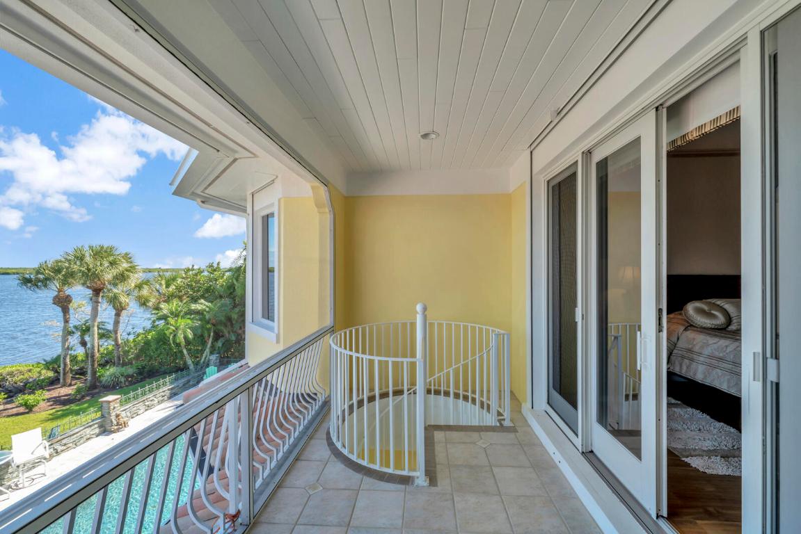 5200 Saint Andrews Is Vero Beach, FL 32967
