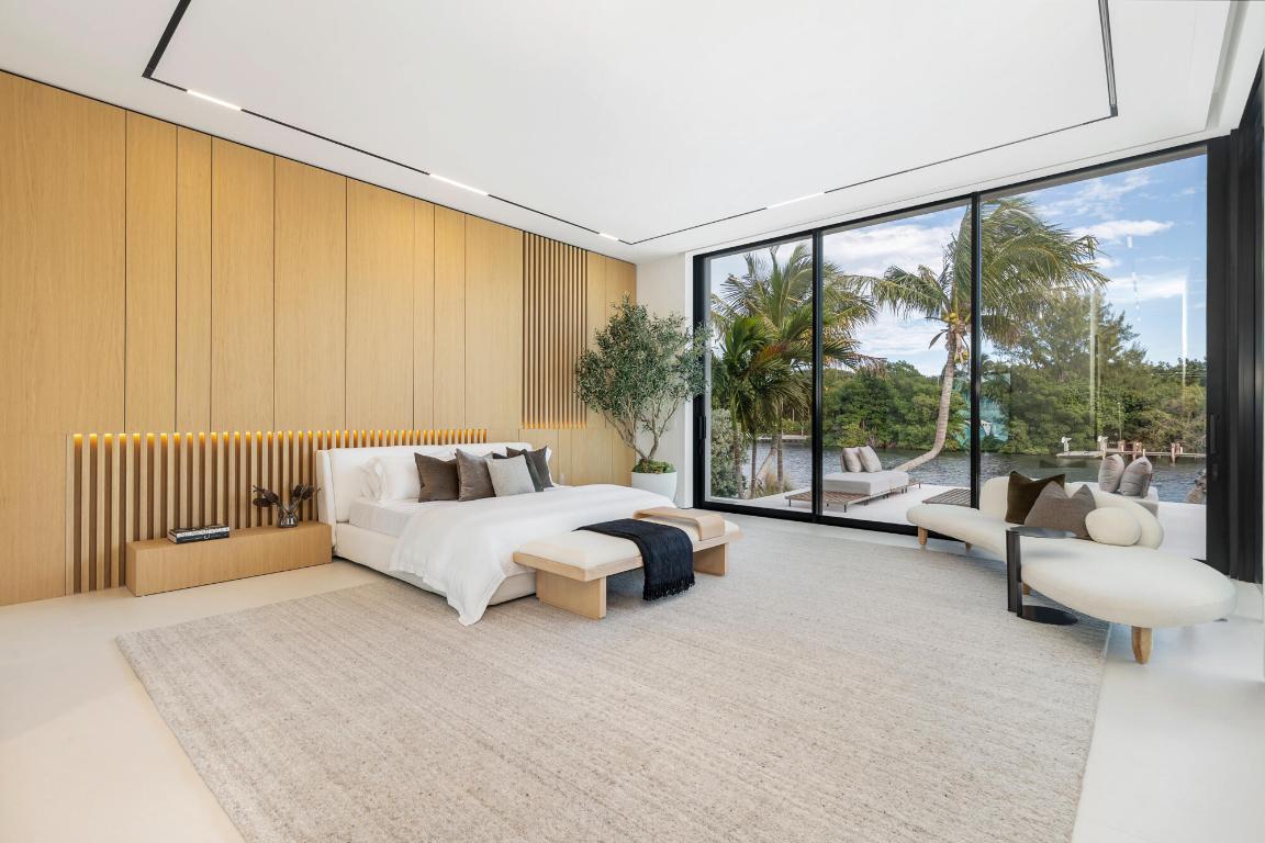 35 Spoonbill Manalapan, FL 33462