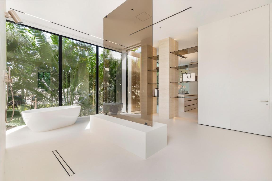 35 Spoonbill Manalapan, FL 33462