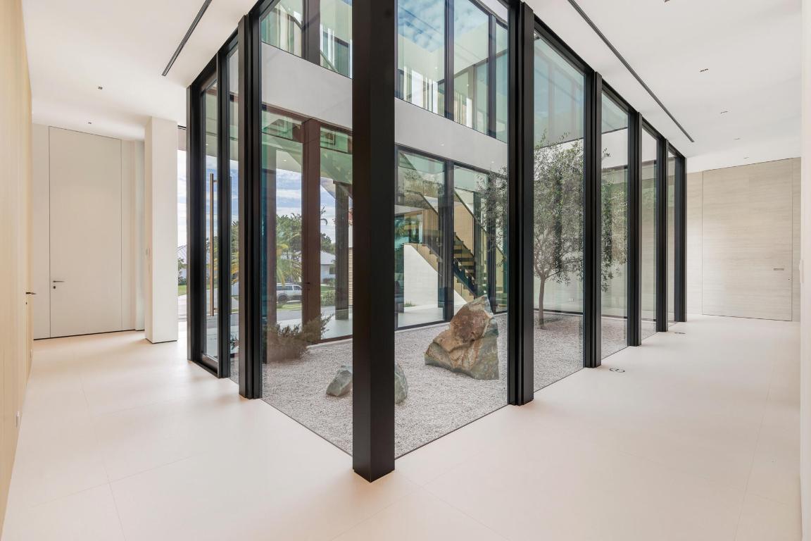 35 Spoonbill Manalapan, FL 33462