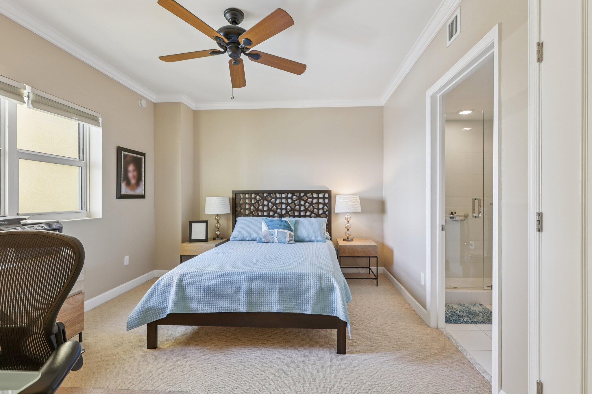 2650 Lake Shr #1404 Riviera Beach, FL 33404