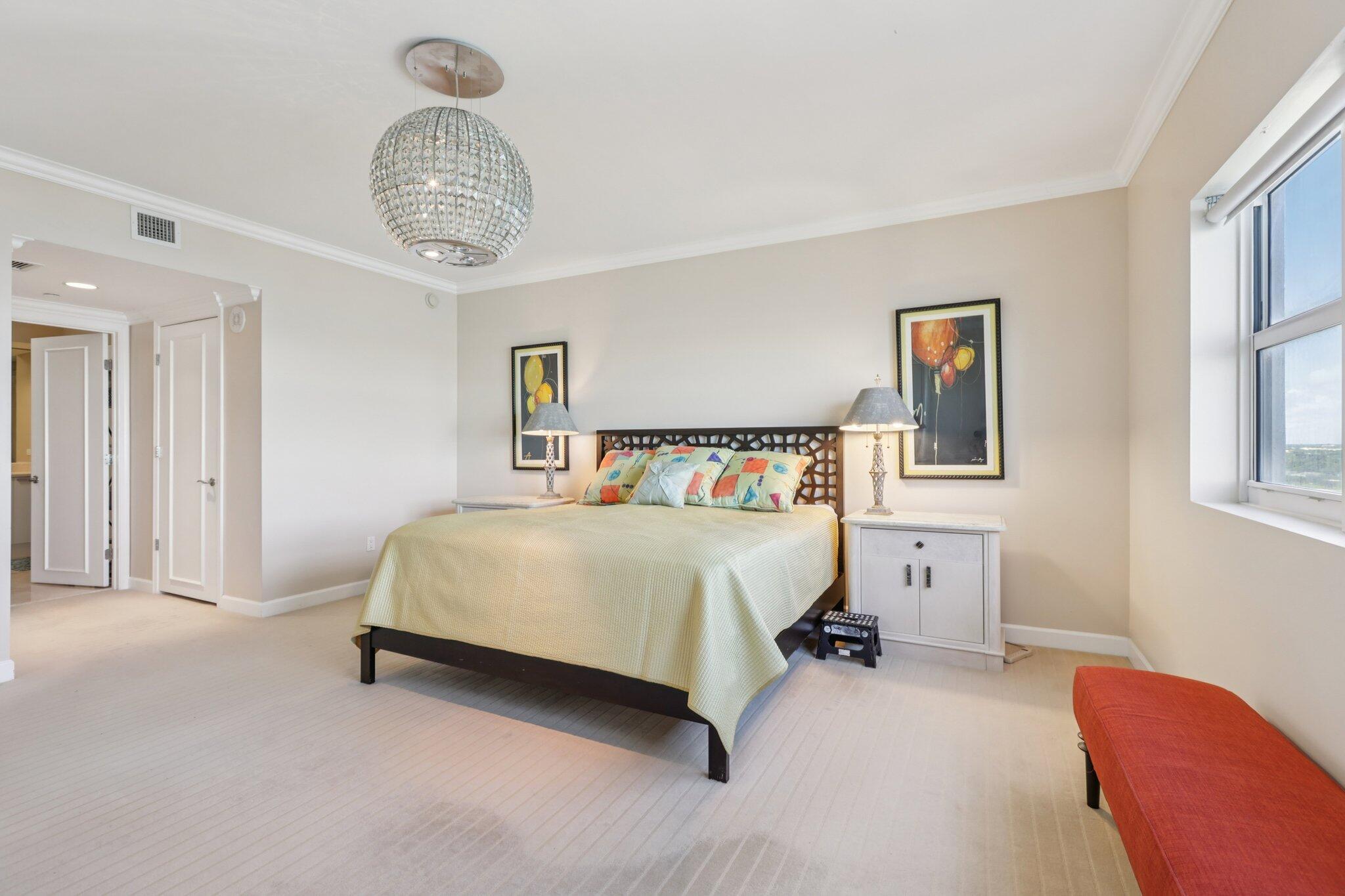 2650 Lake Shr #1404 Riviera Beach, FL 33404