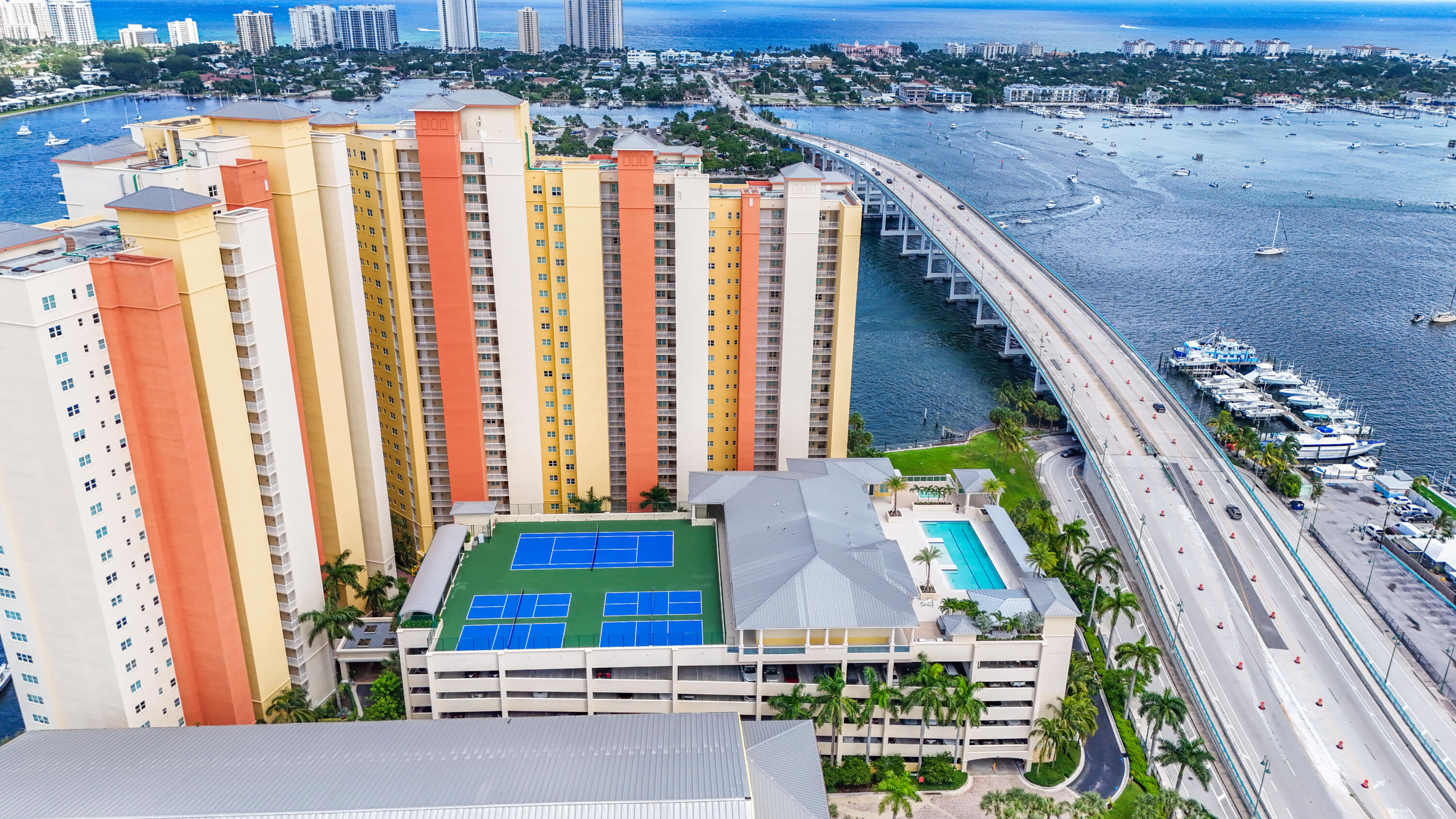 2650 Lake Shr #1404 Riviera Beach, FL 33404